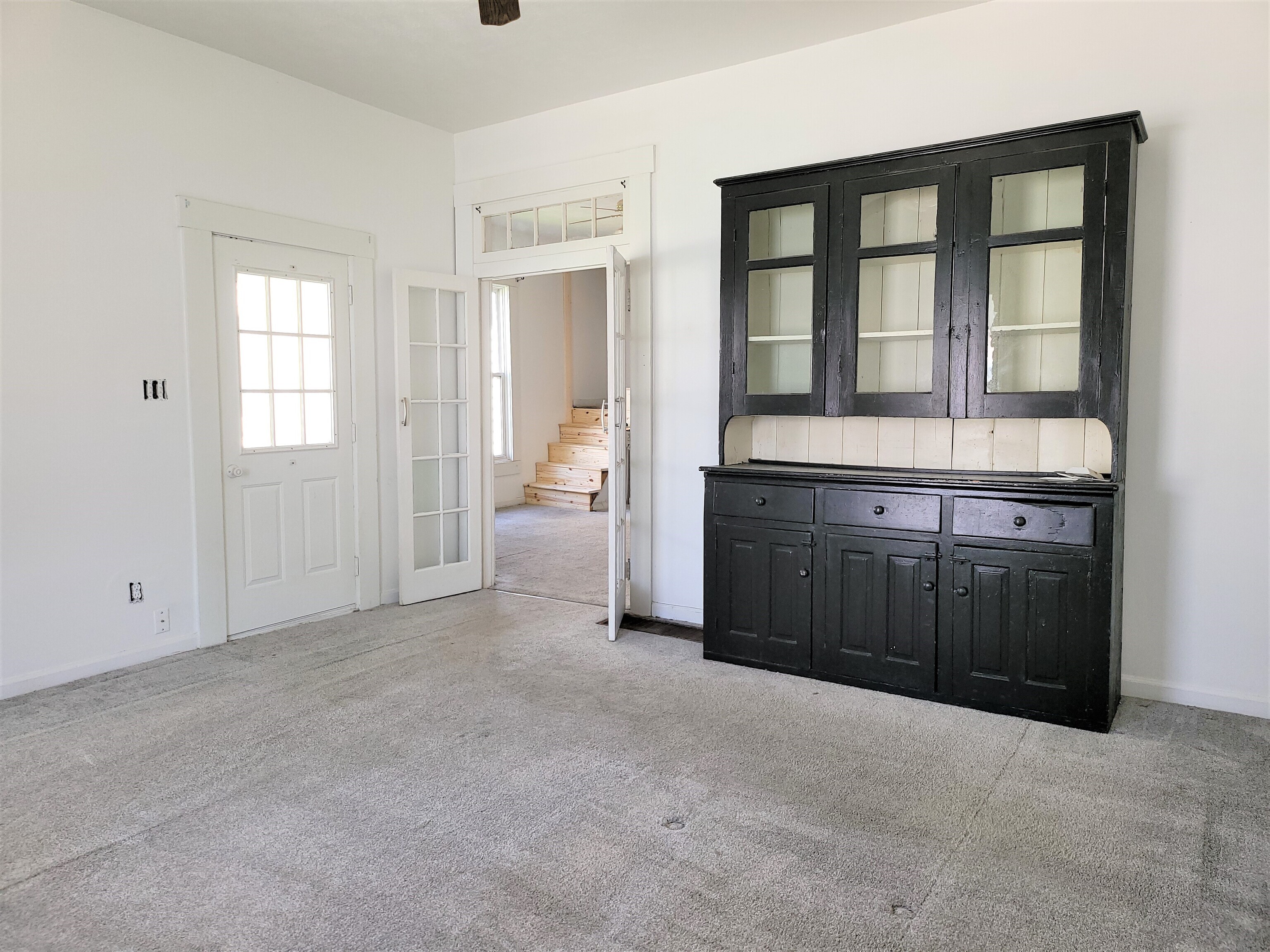 465 W Franklin Street