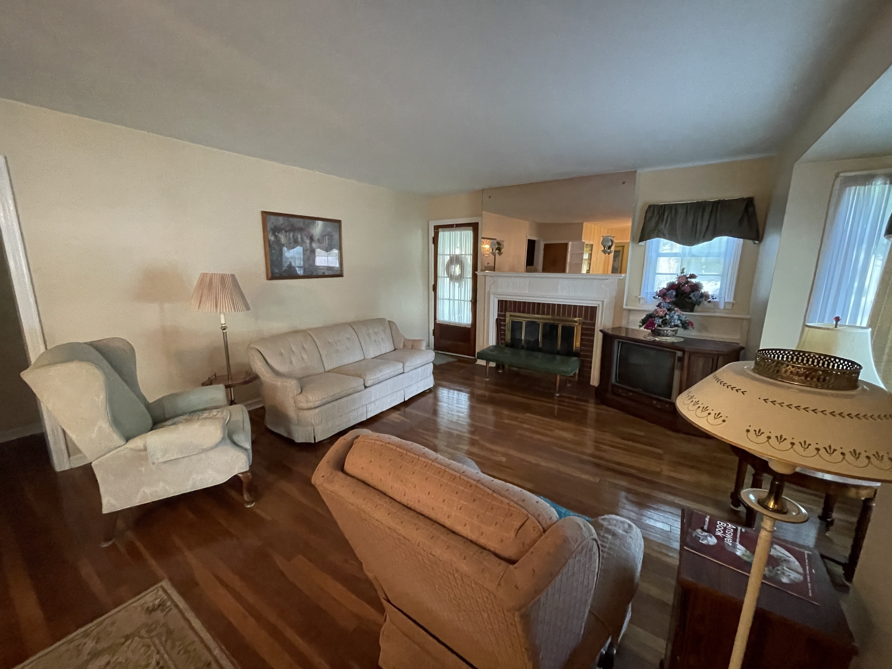 2429 Washington Street