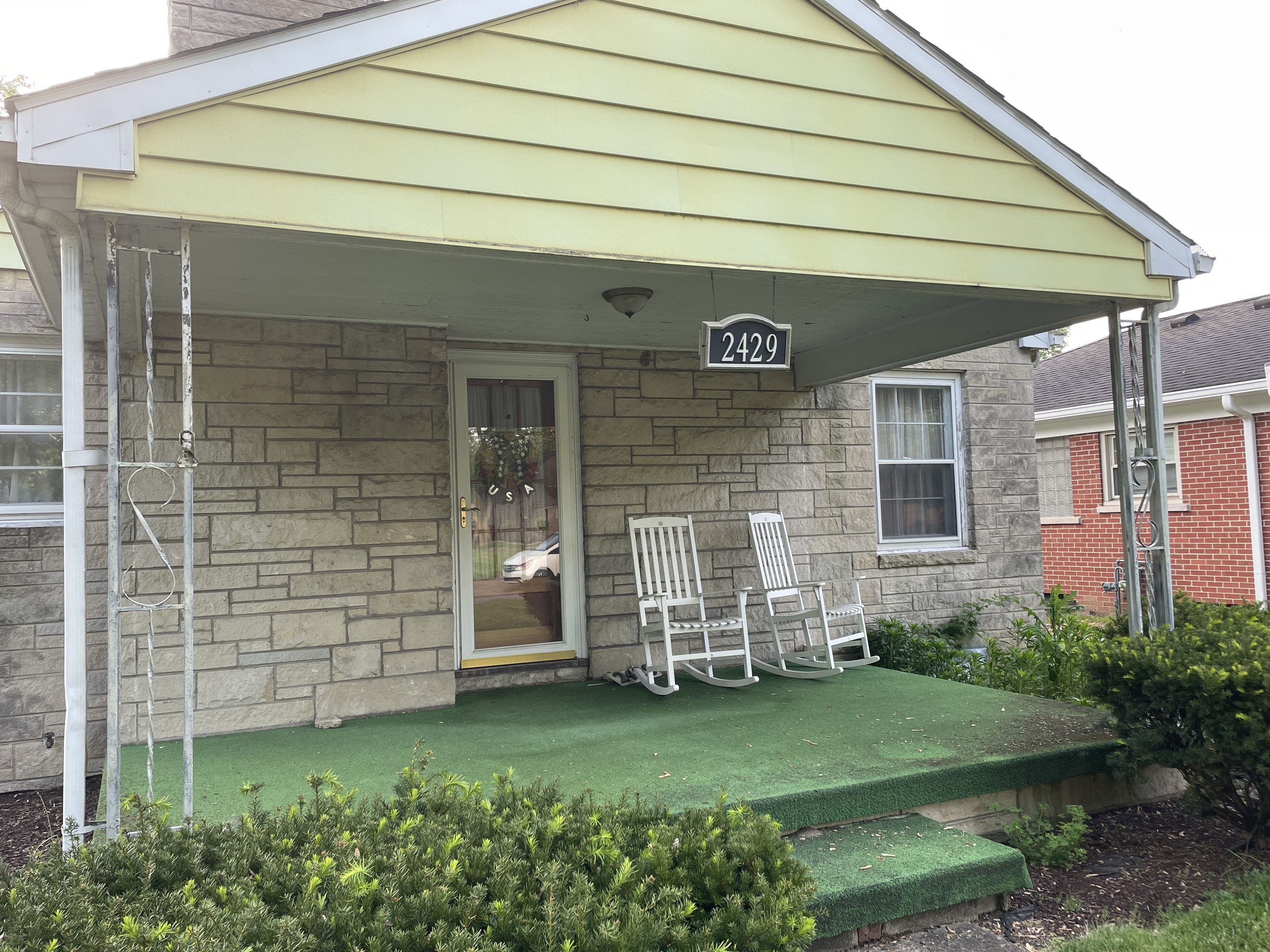 2429 Washington Street