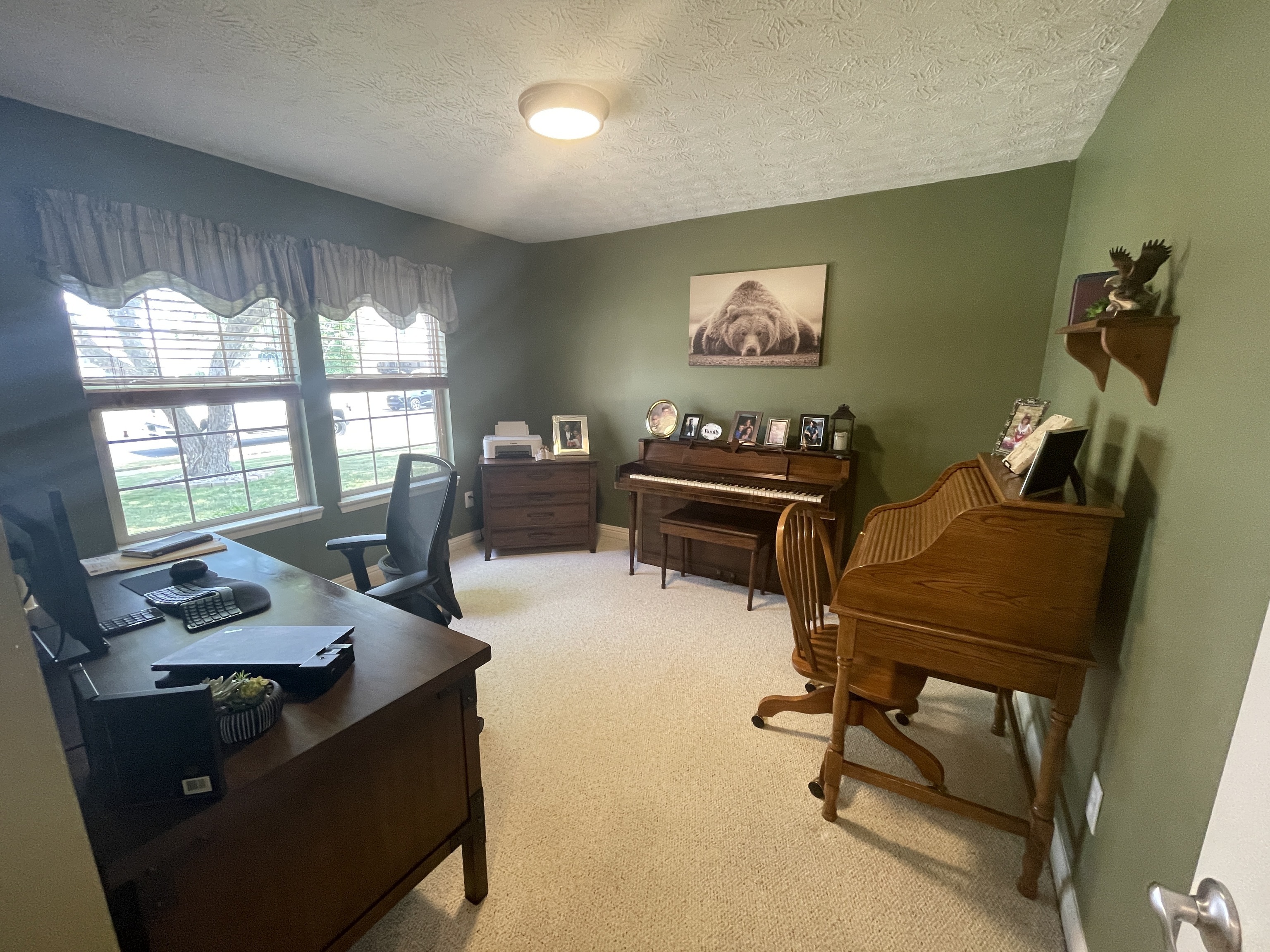 2940 Cross Creek Drive