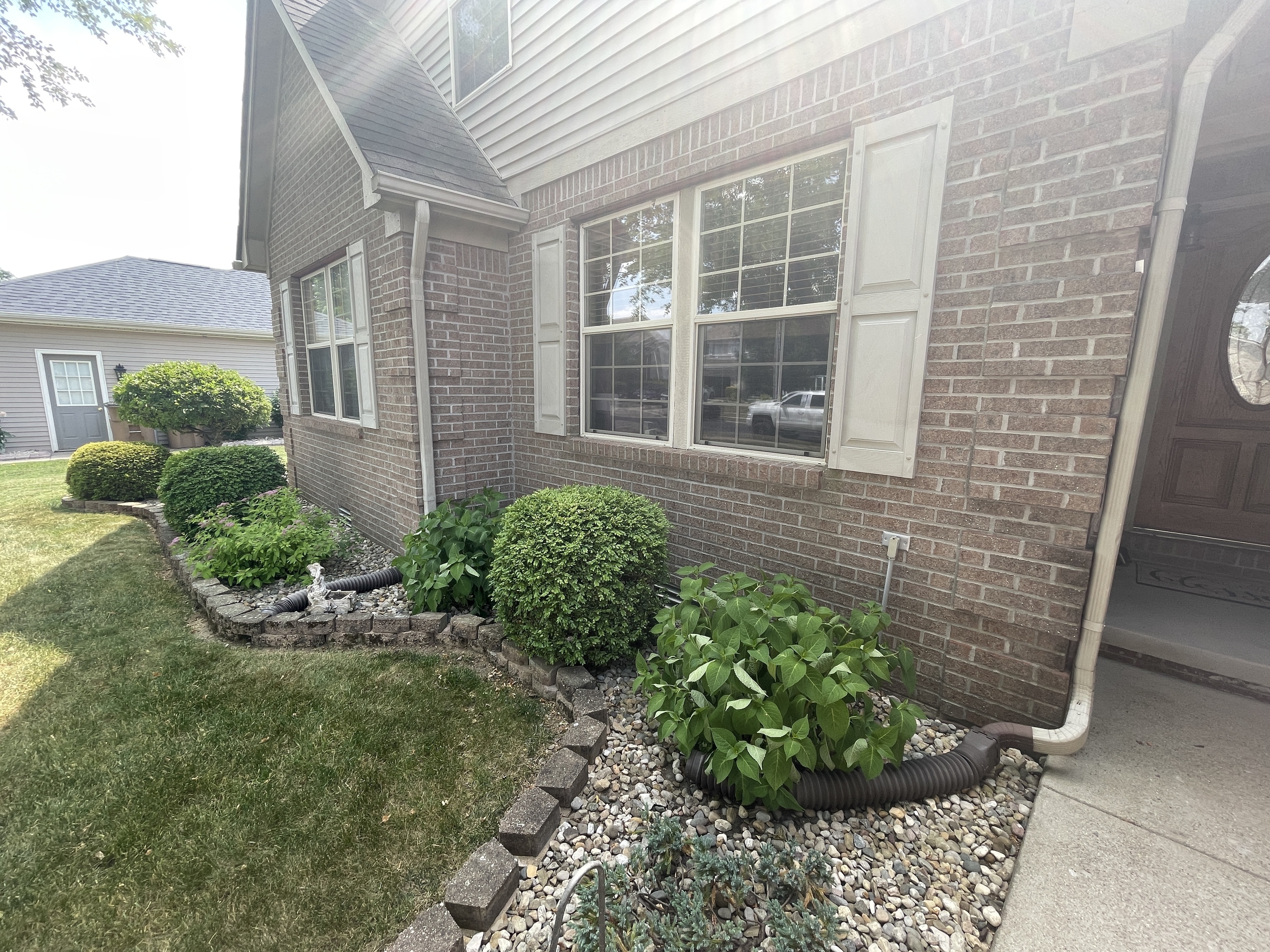 2940 Cross Creek Drive