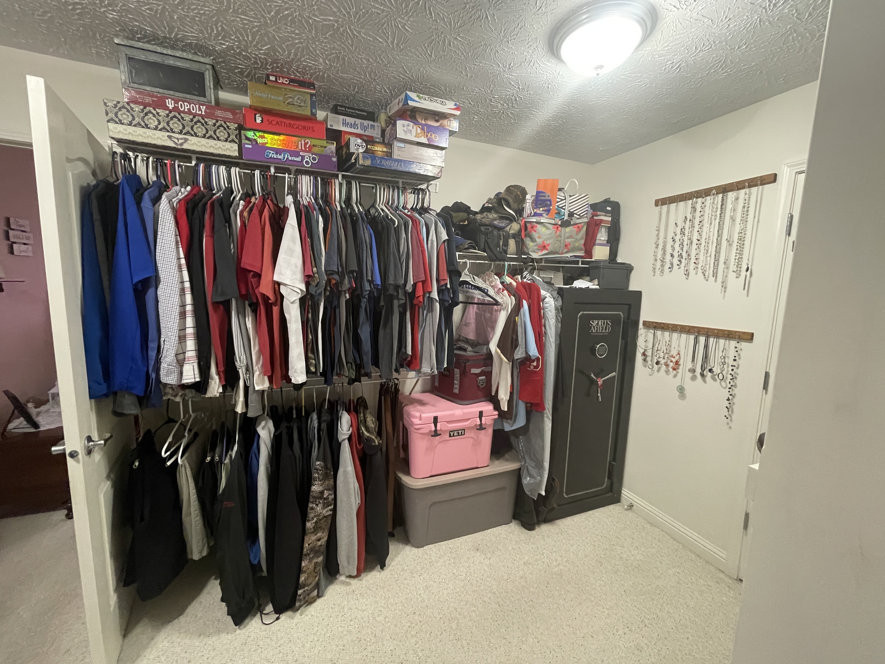 2940 Cross Creek Drive