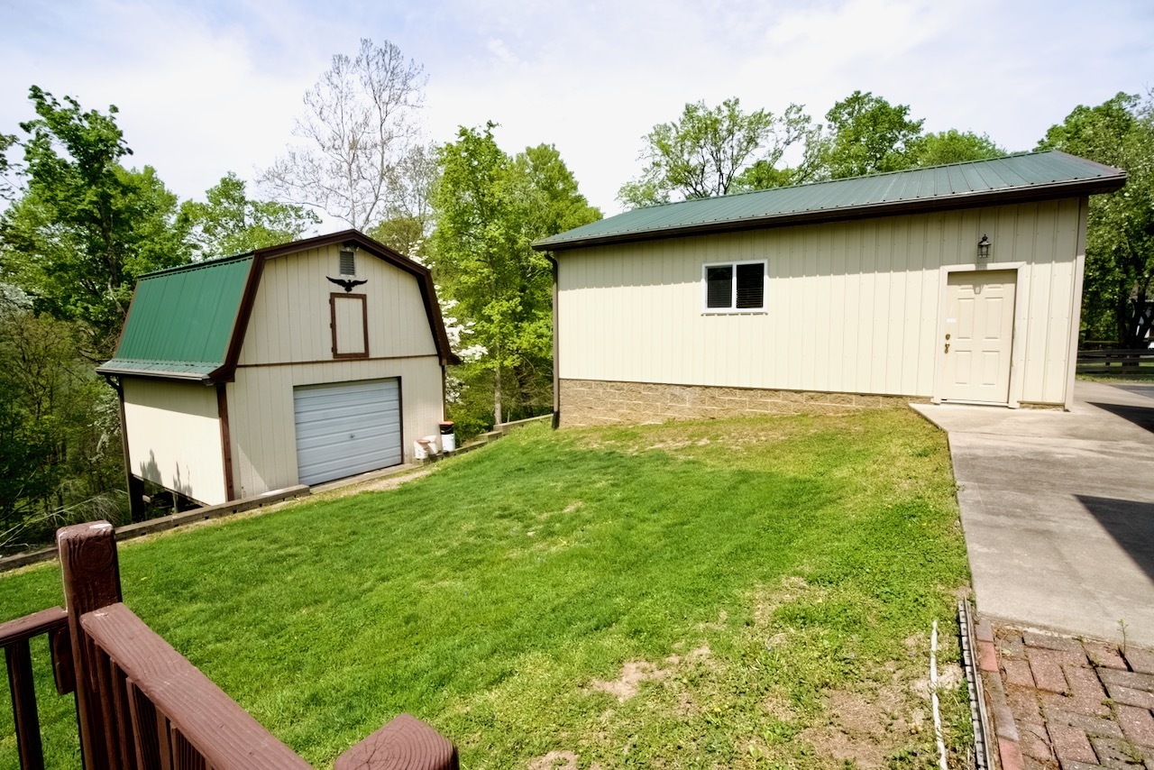 9004 N Miami Ridge Road