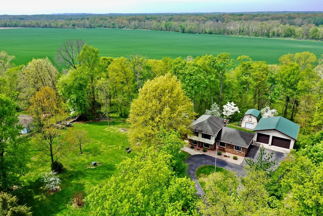 9004 N Miami Ridge Road