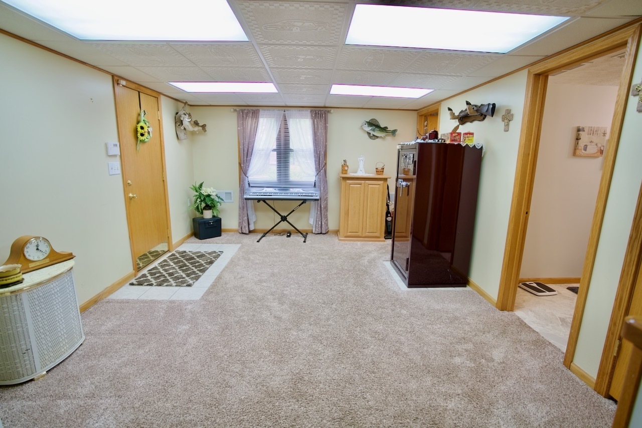 9004 N Miami Ridge Road