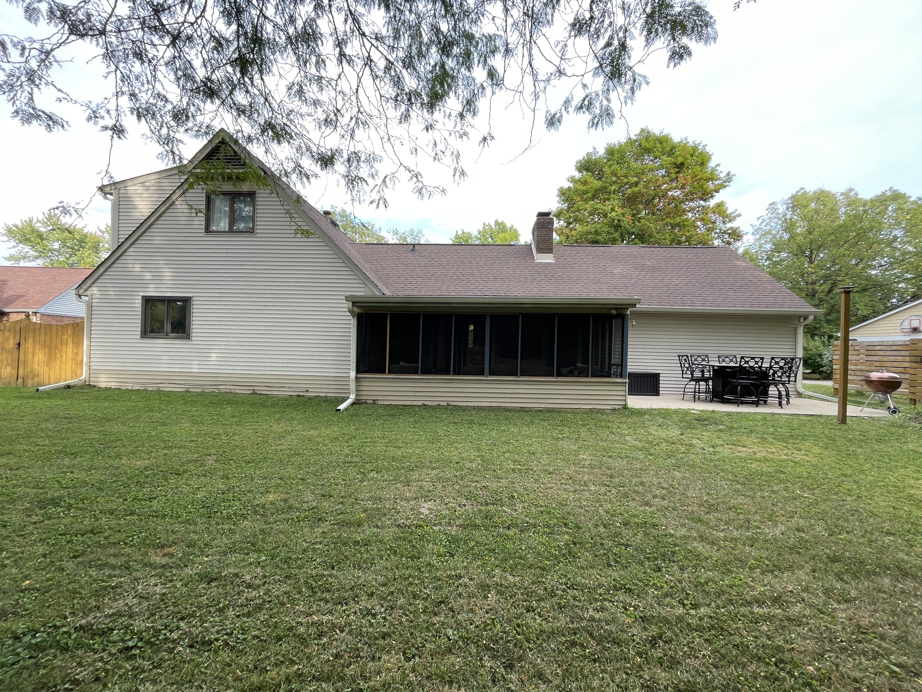 3622 Mockingbird Drive