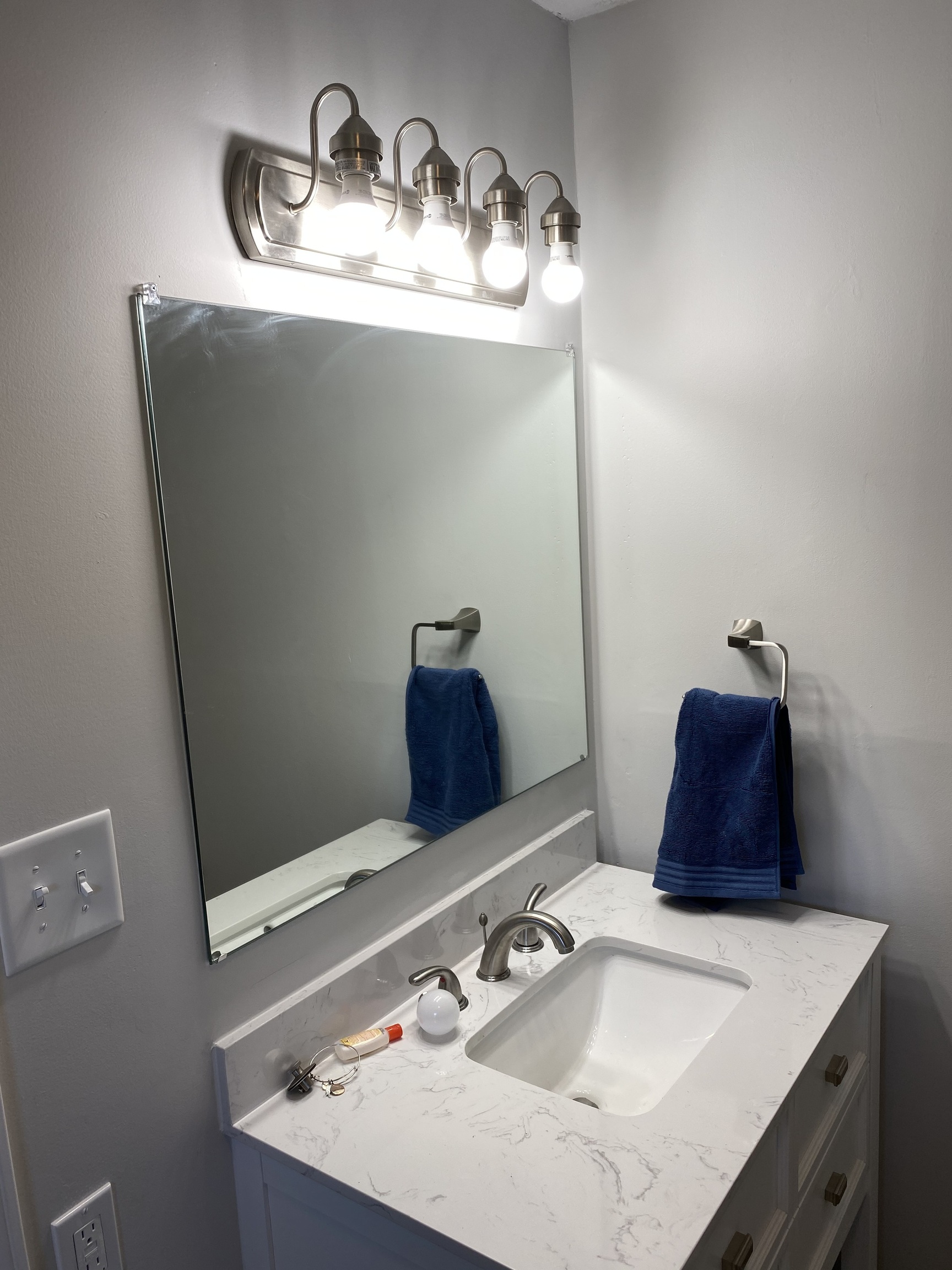 2410 S State Highway 7