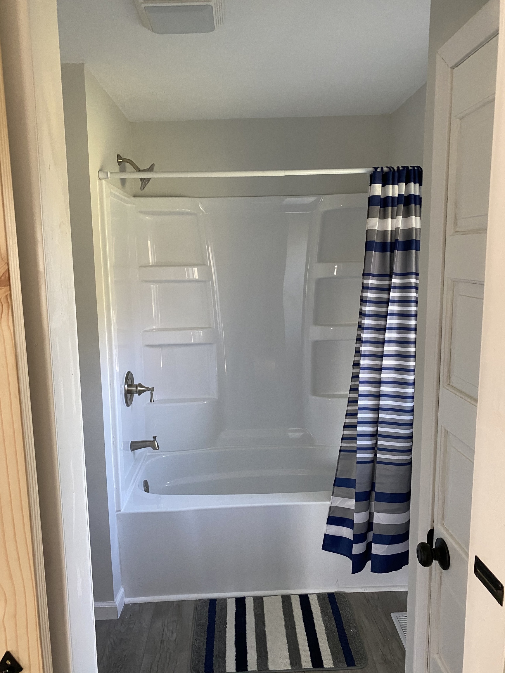 2410 S State Highway 7