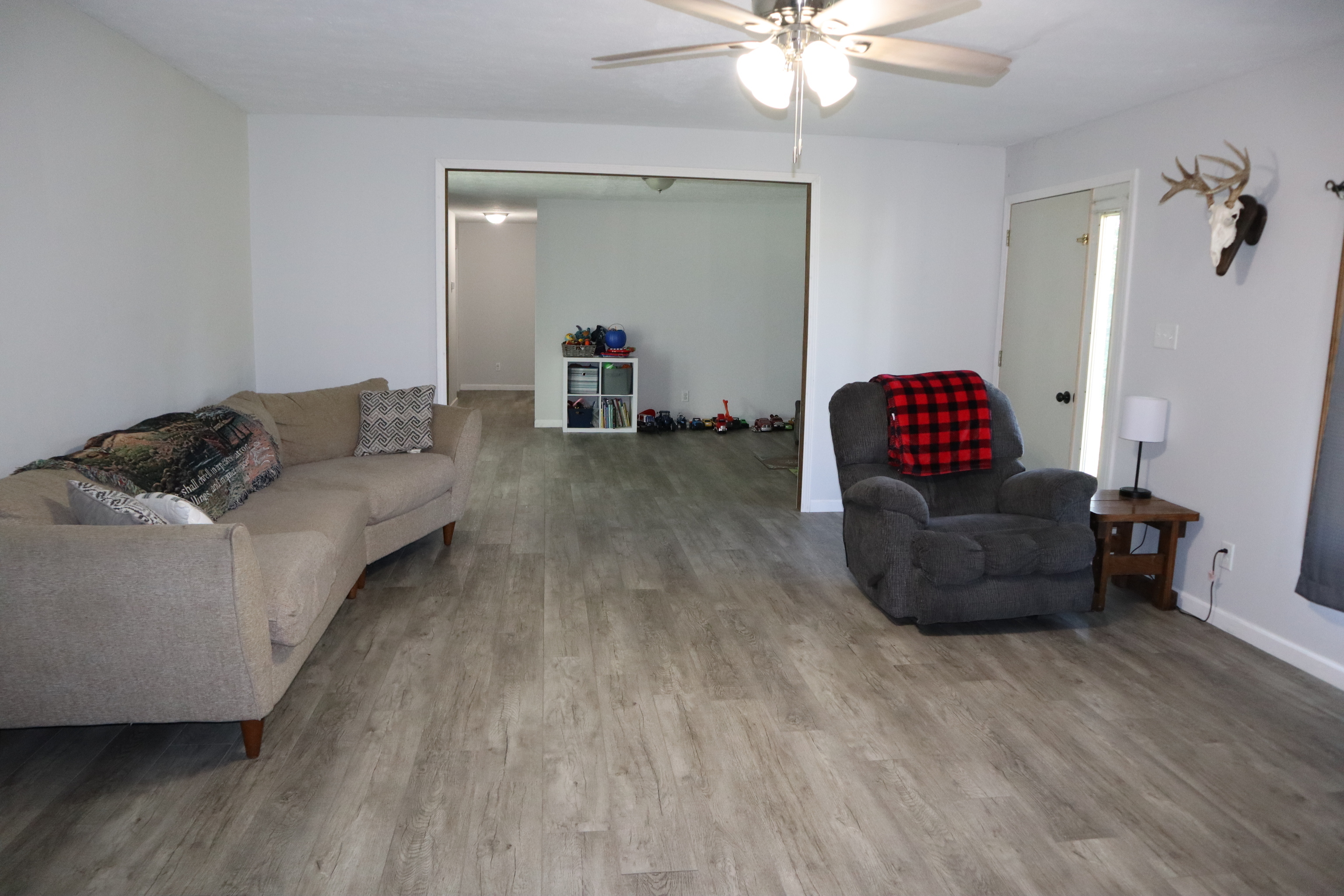 2410 S State Highway 7