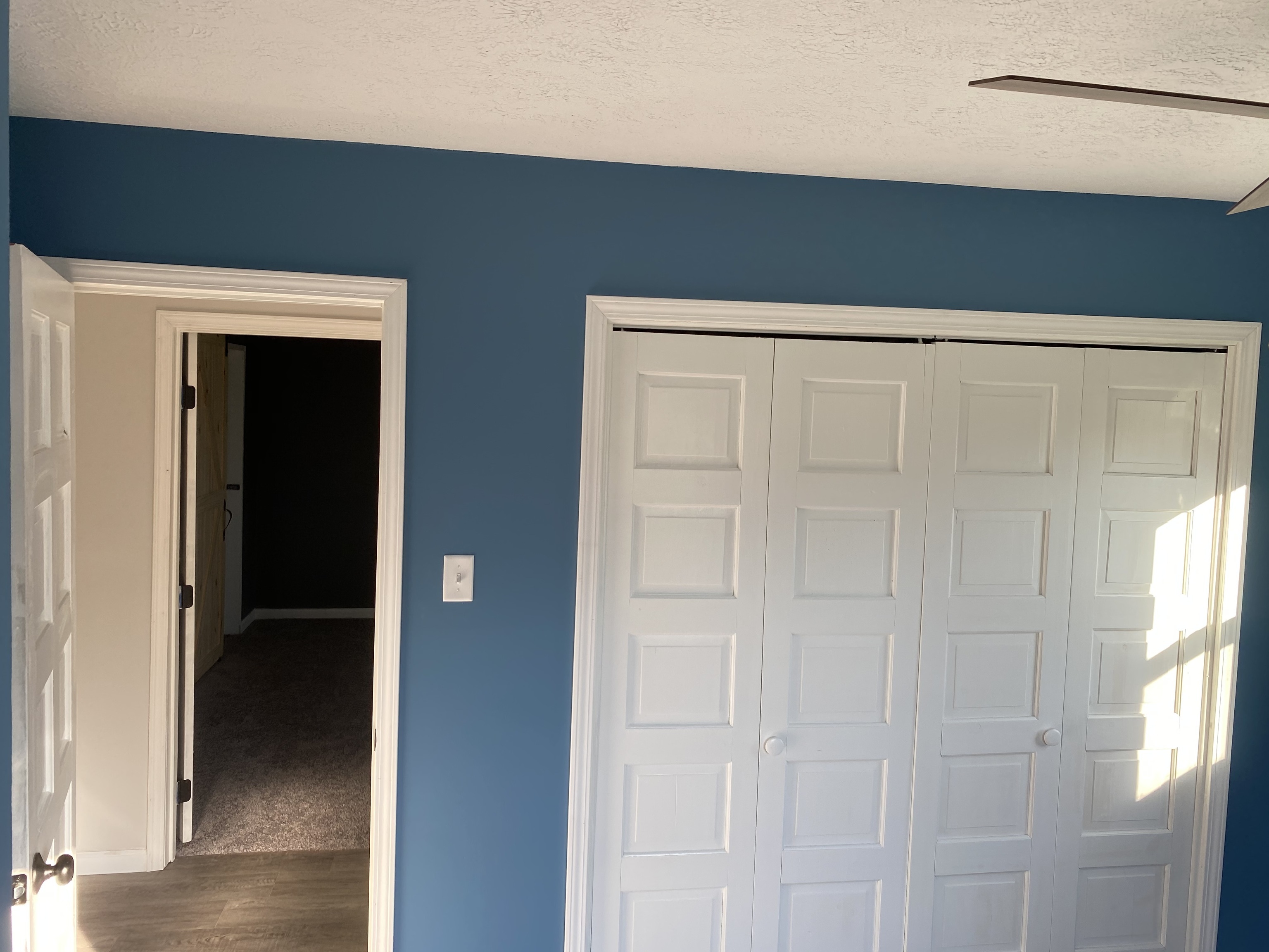 2410 S State Highway 7