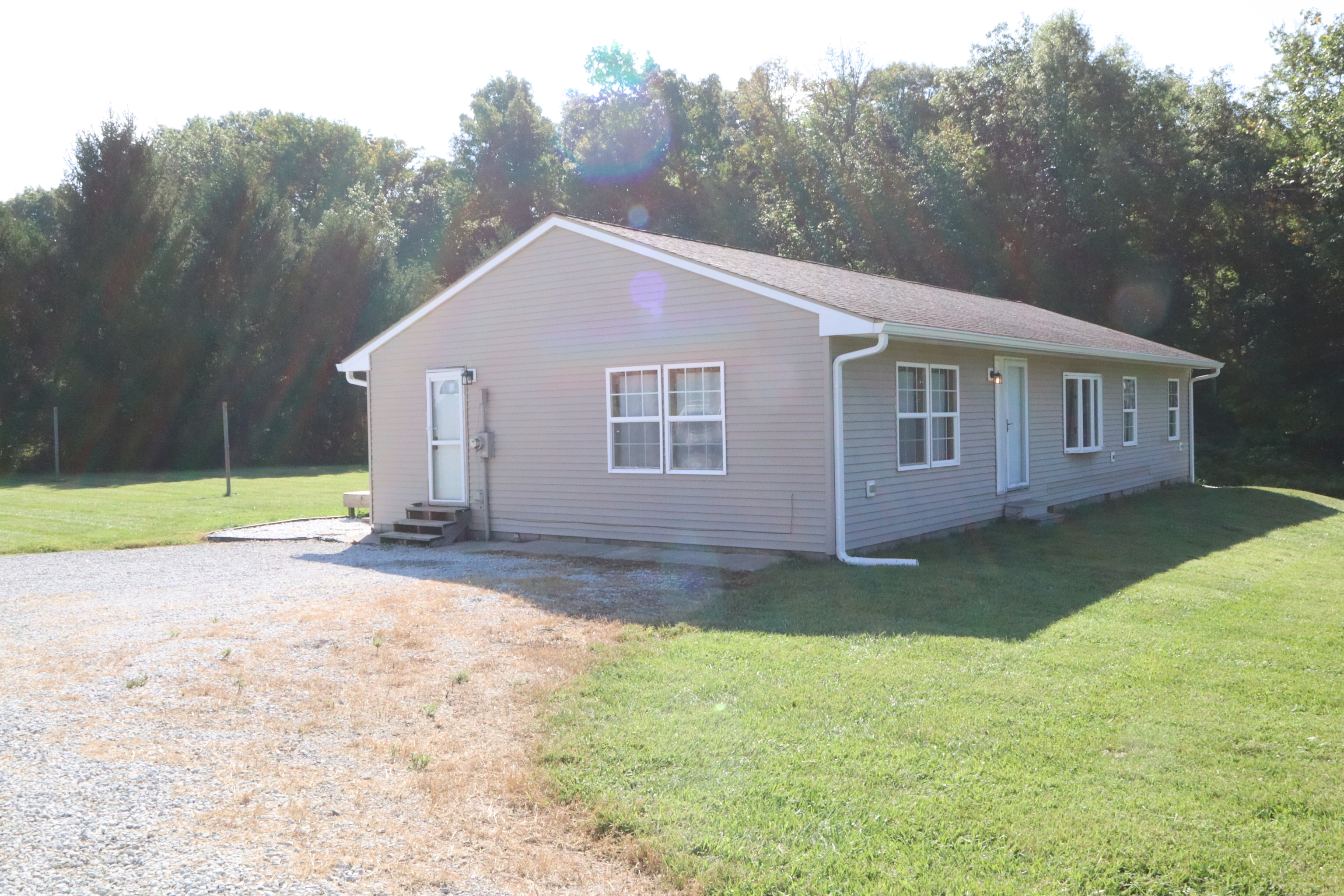 2410 S State Highway 7