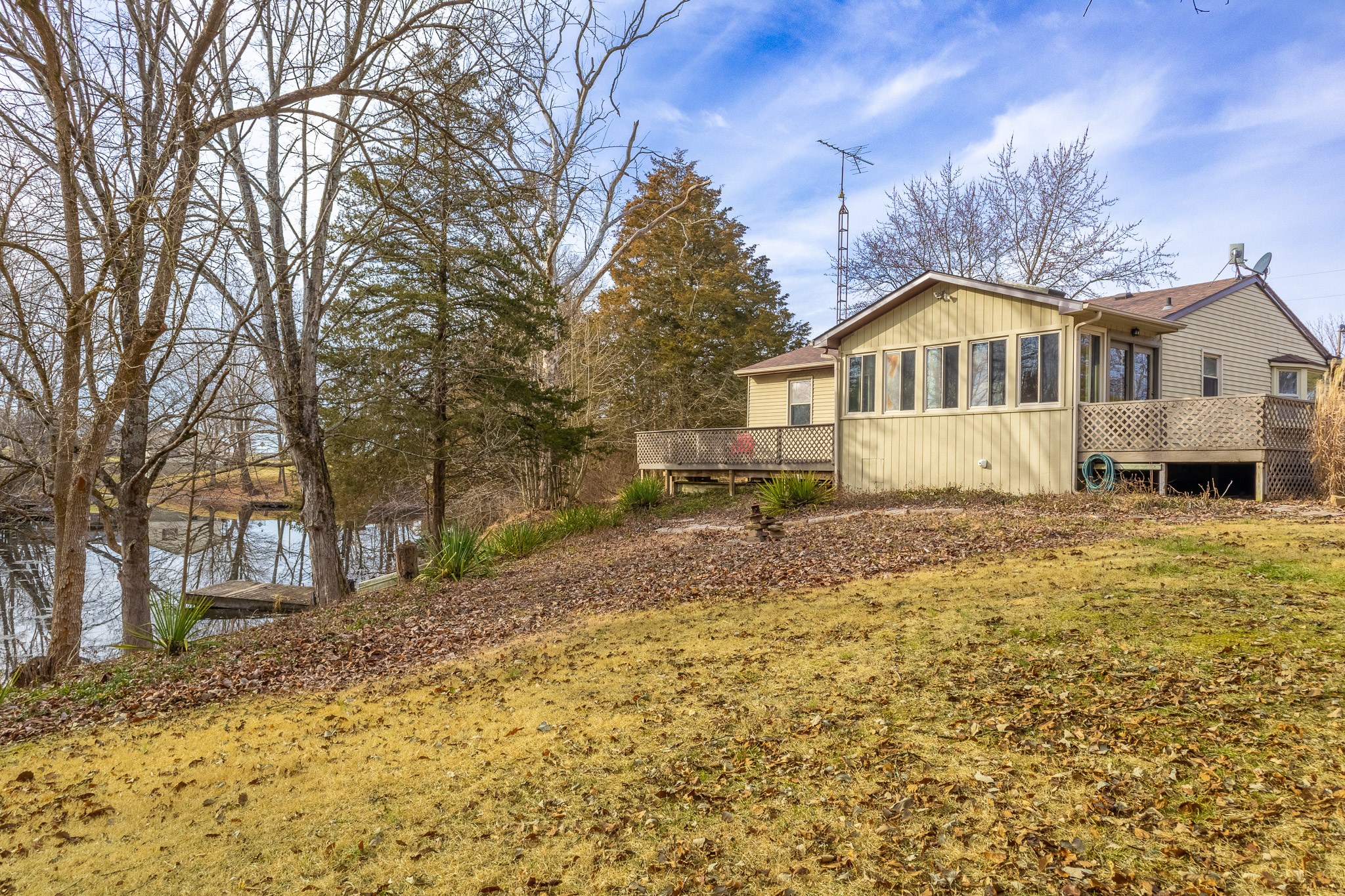 19383 E Lake Site Drive