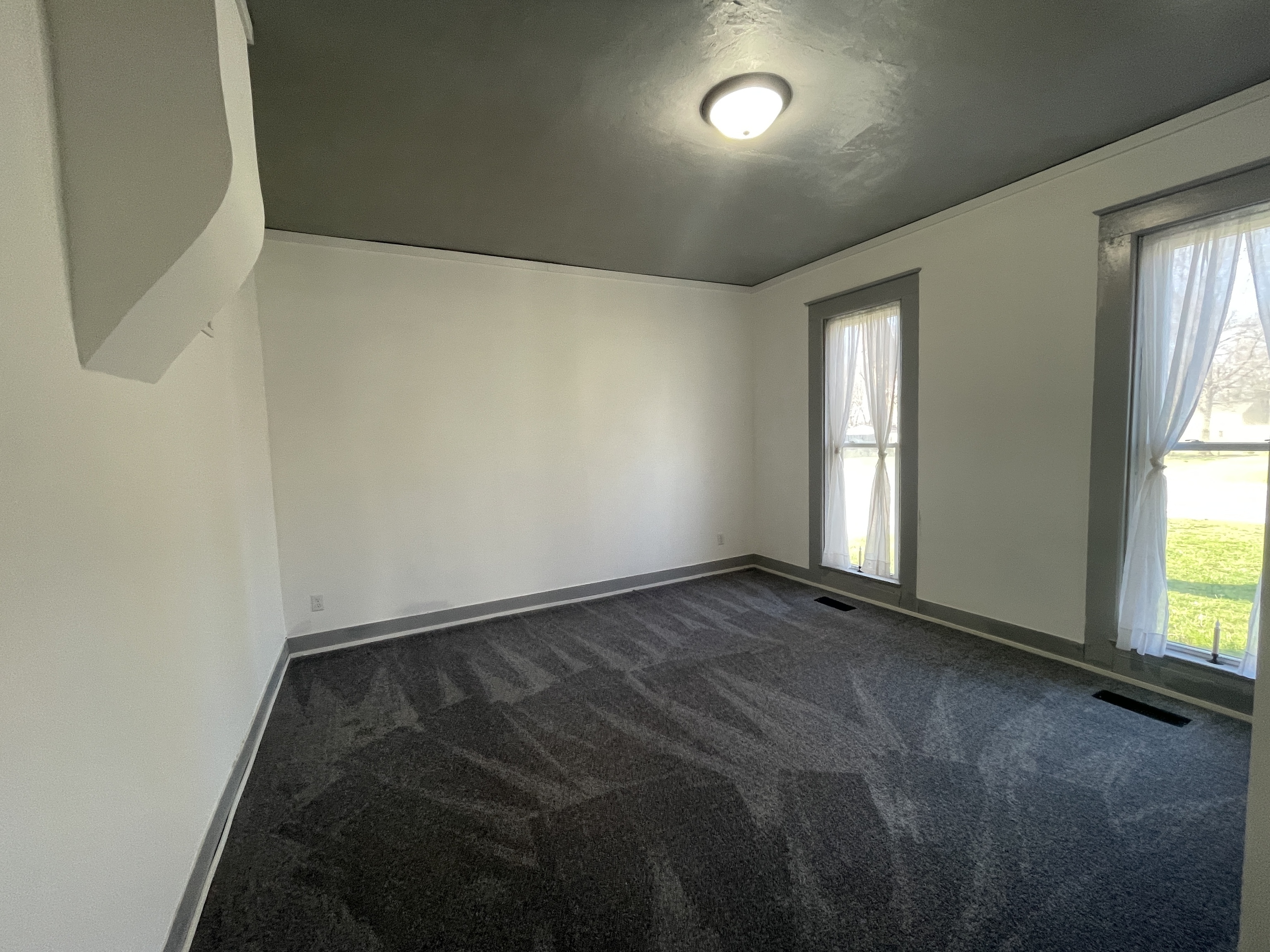 6033 S Jonesville Road