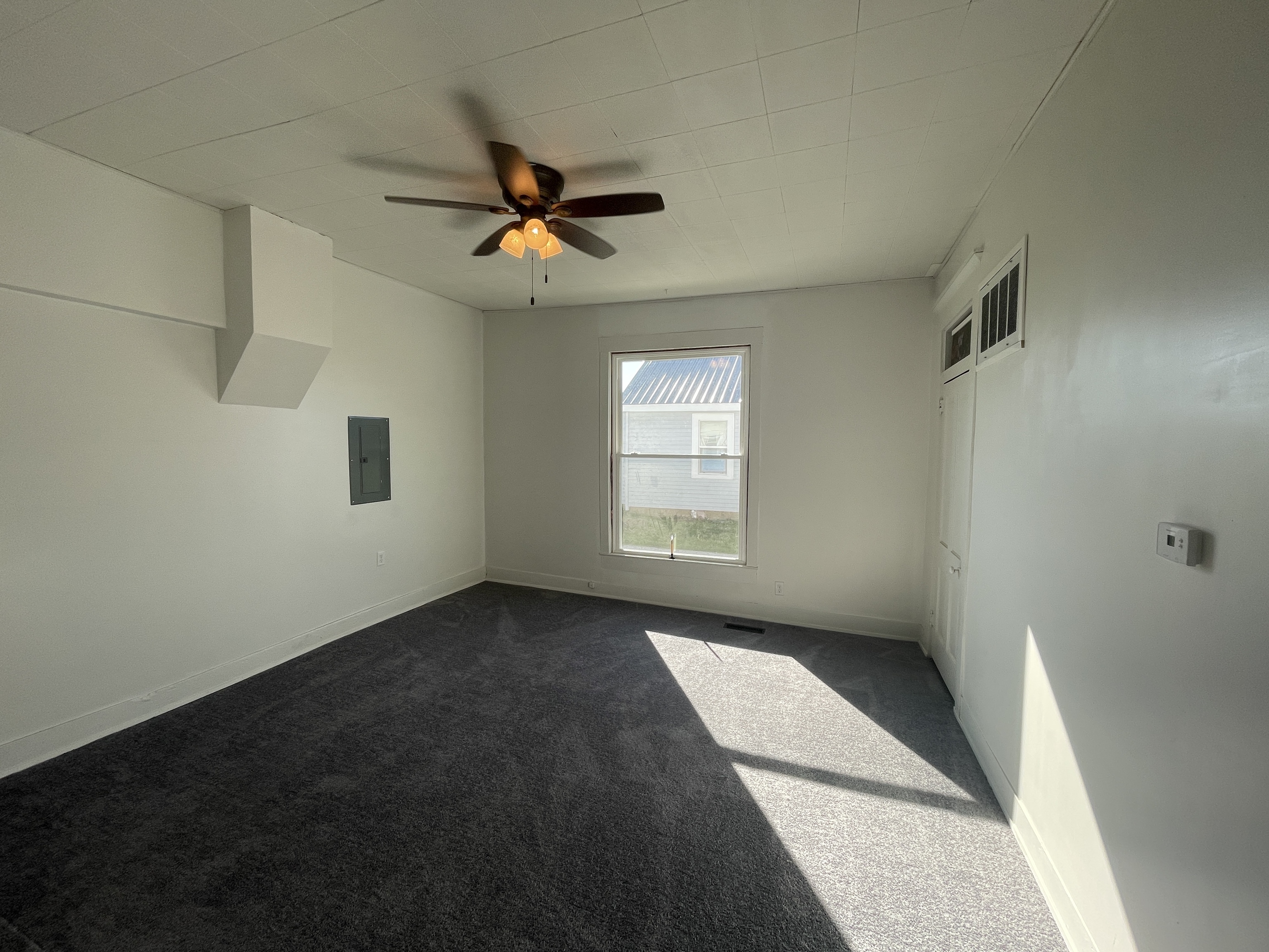 6033 S Jonesville Road