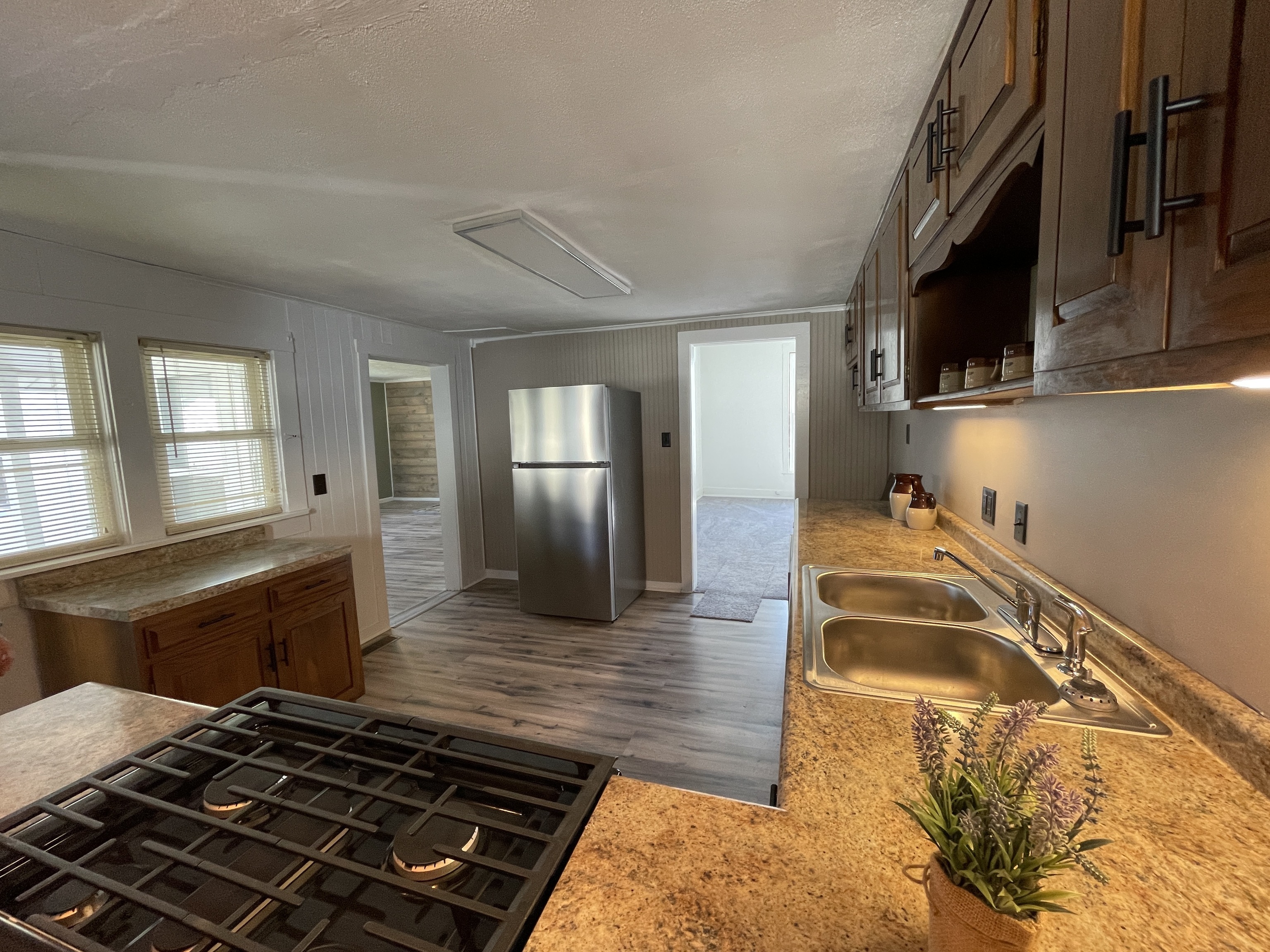 6033 S Jonesville Road