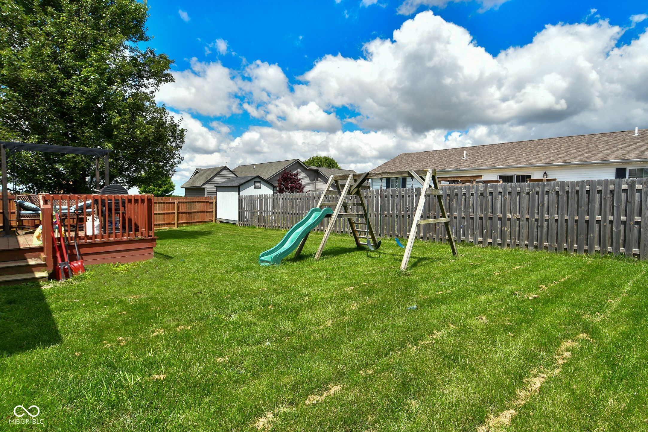 1670 W Constitution Street