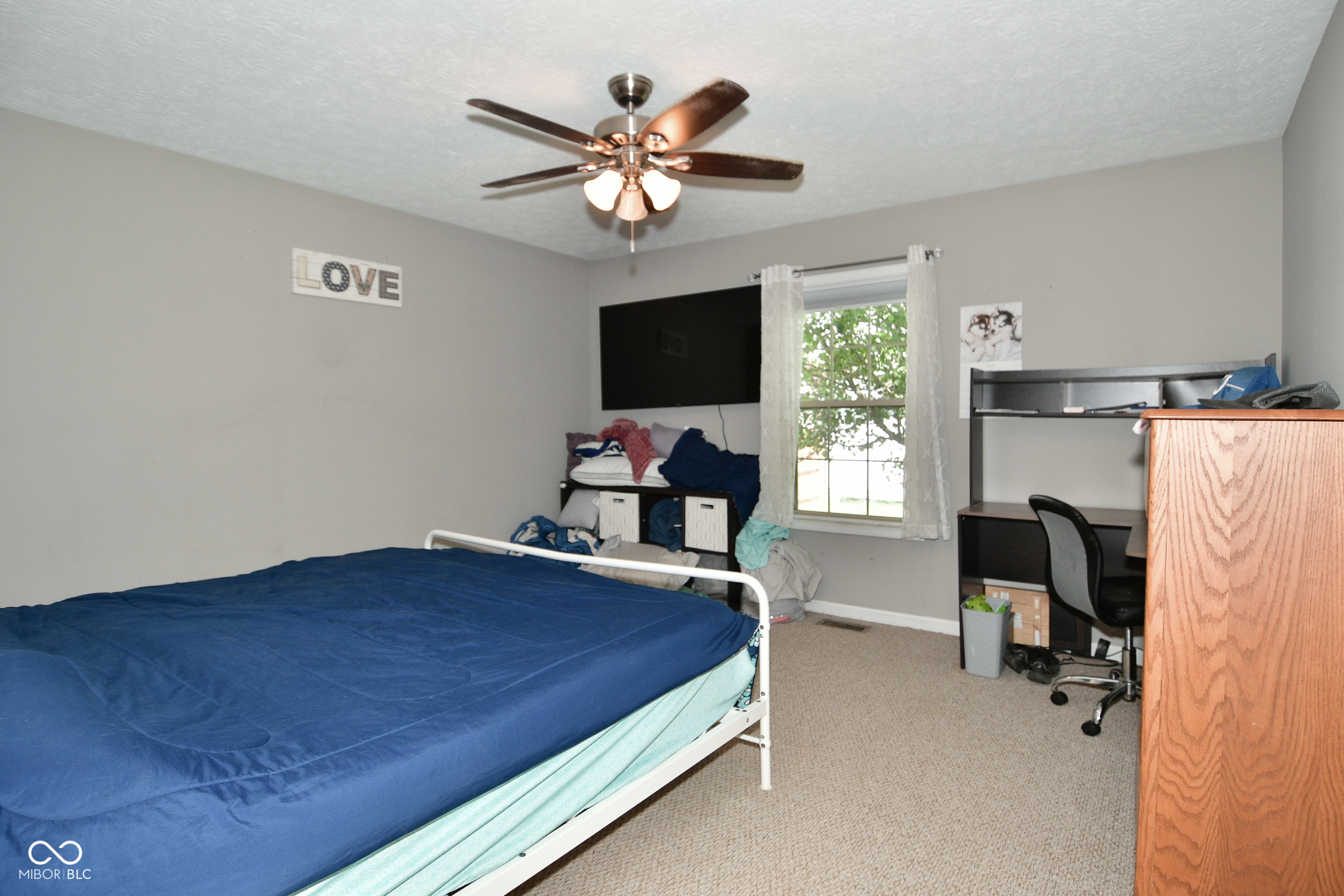 1670 W Constitution Street