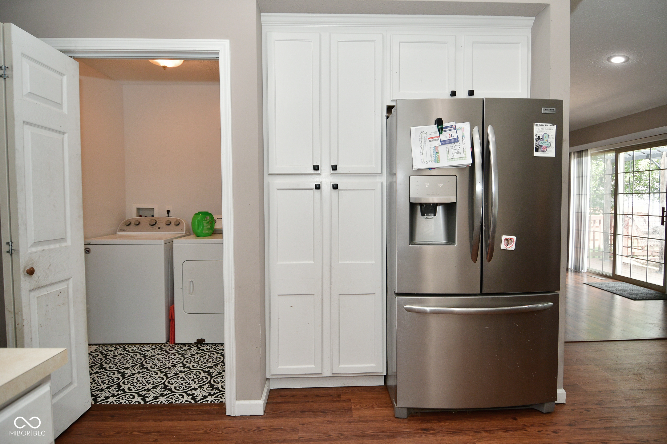 1670 W Constitution Street