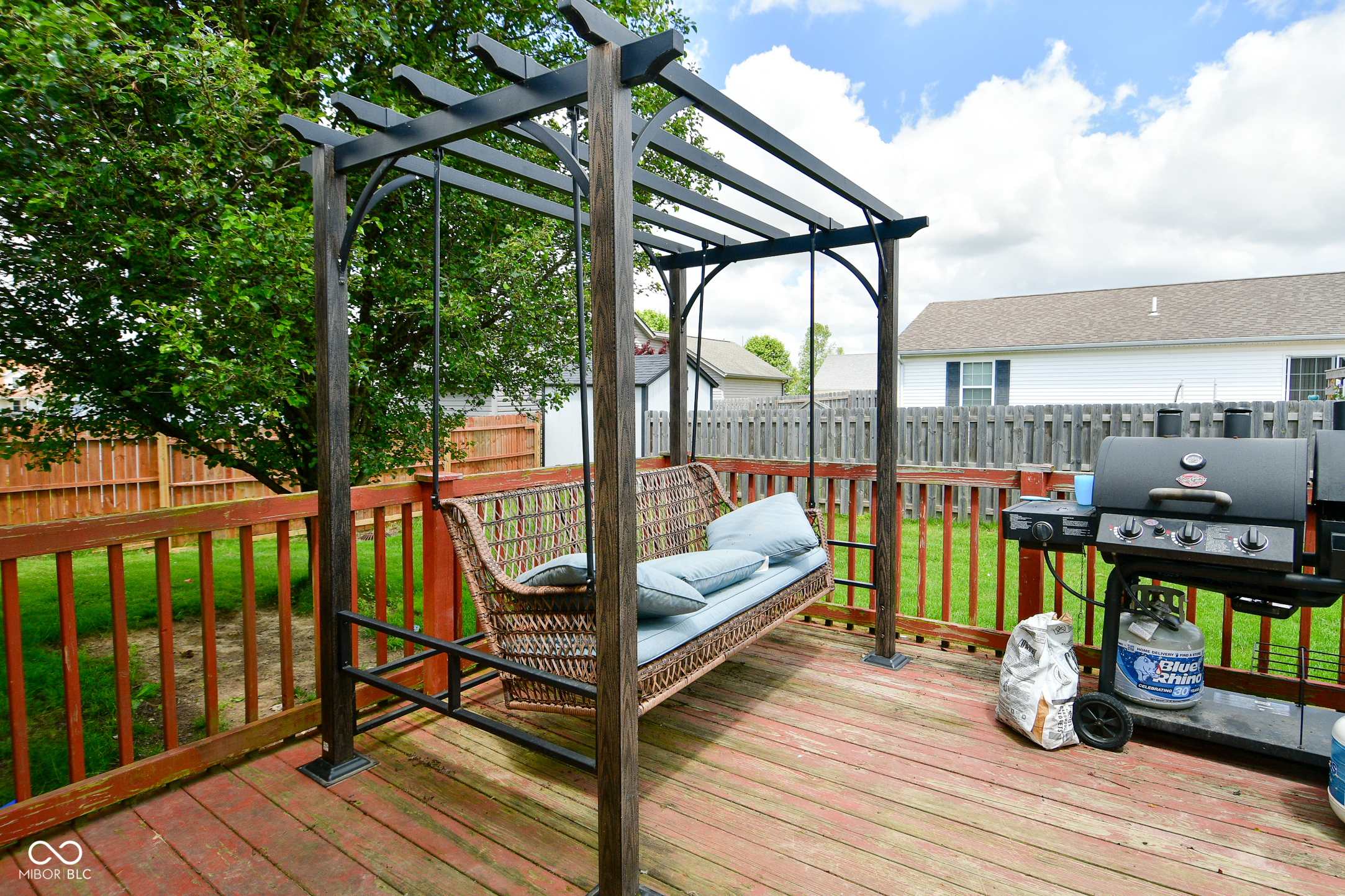 1670 W Constitution Street