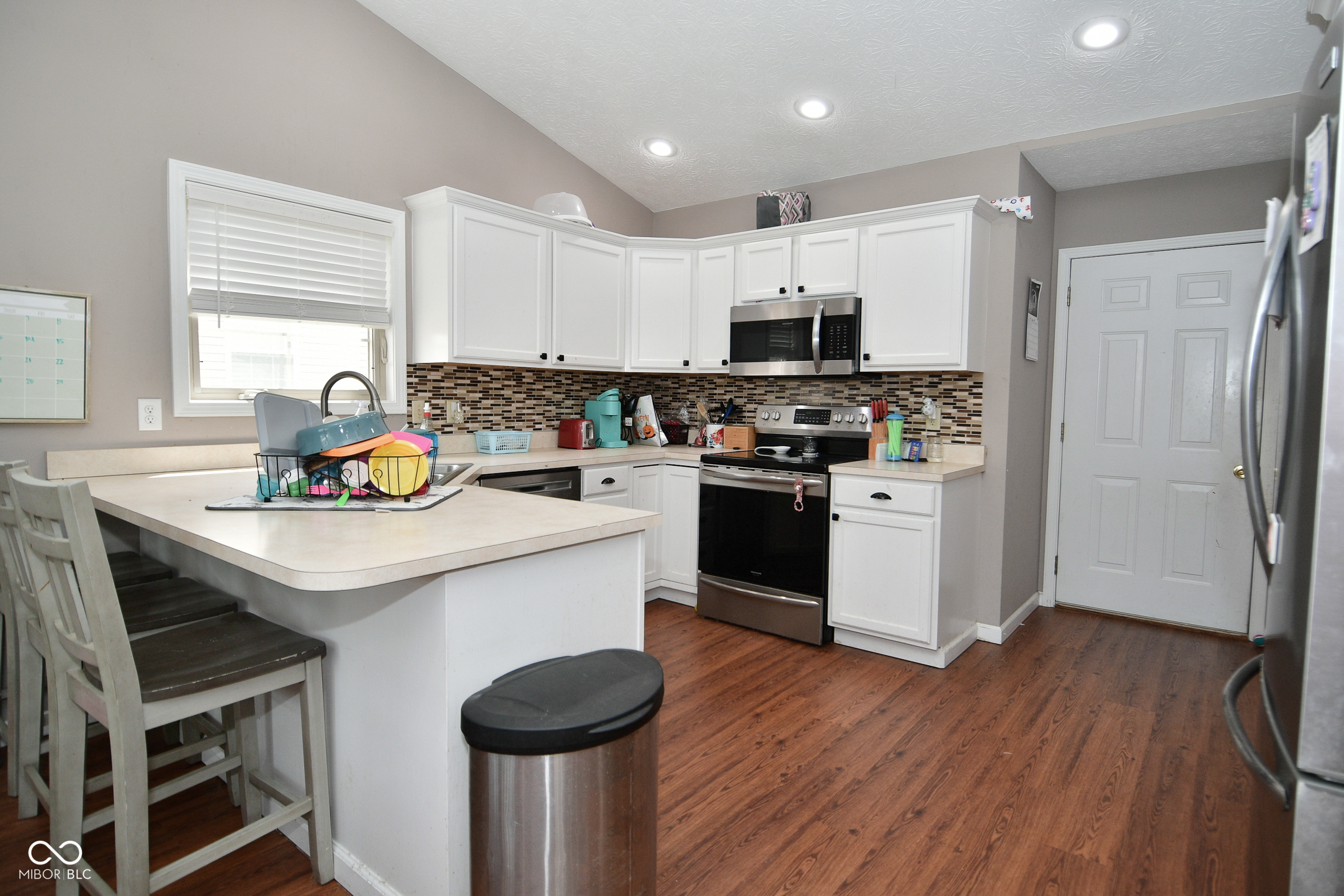 1670 W Constitution Street