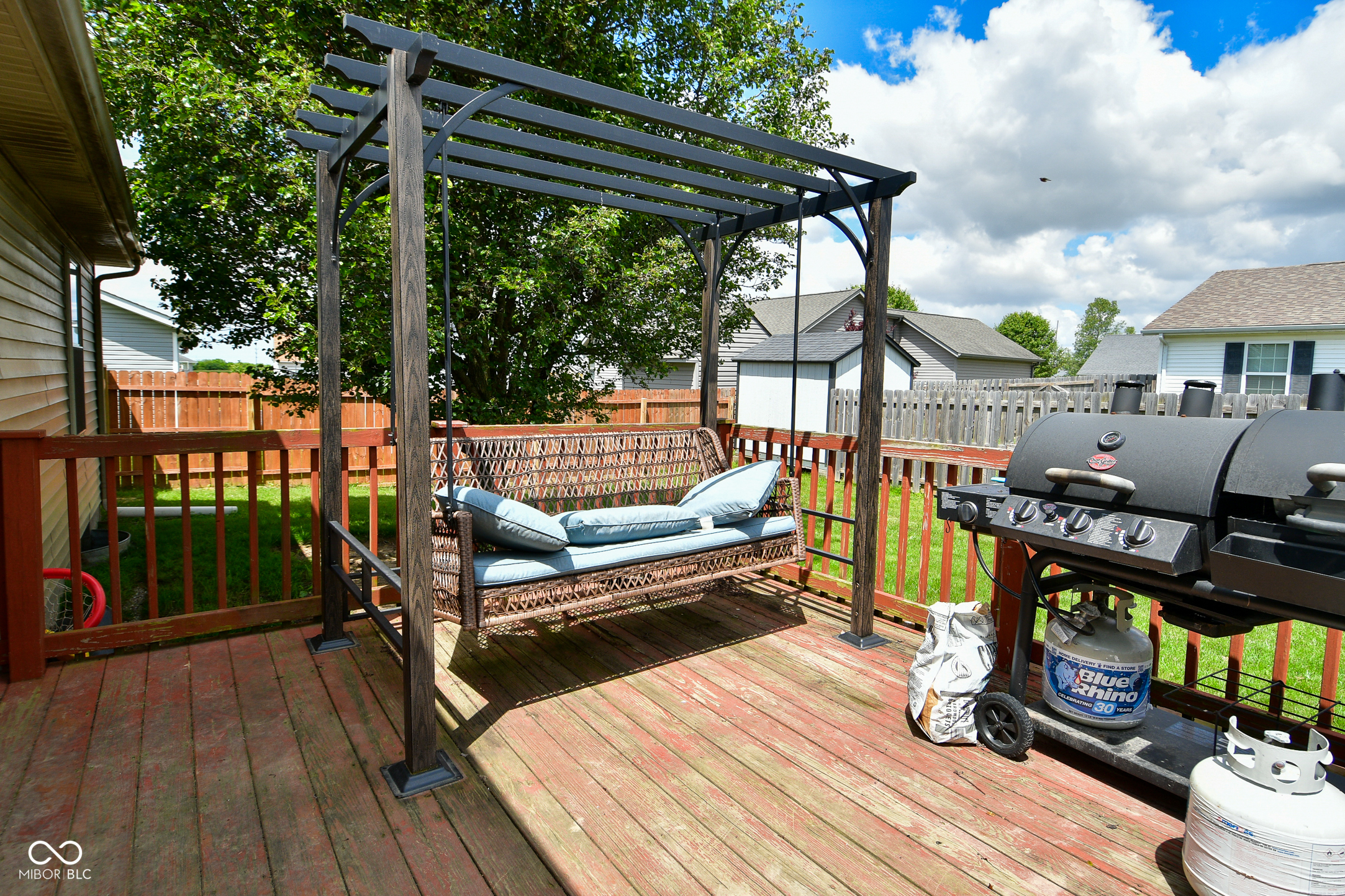 1670 W Constitution Street