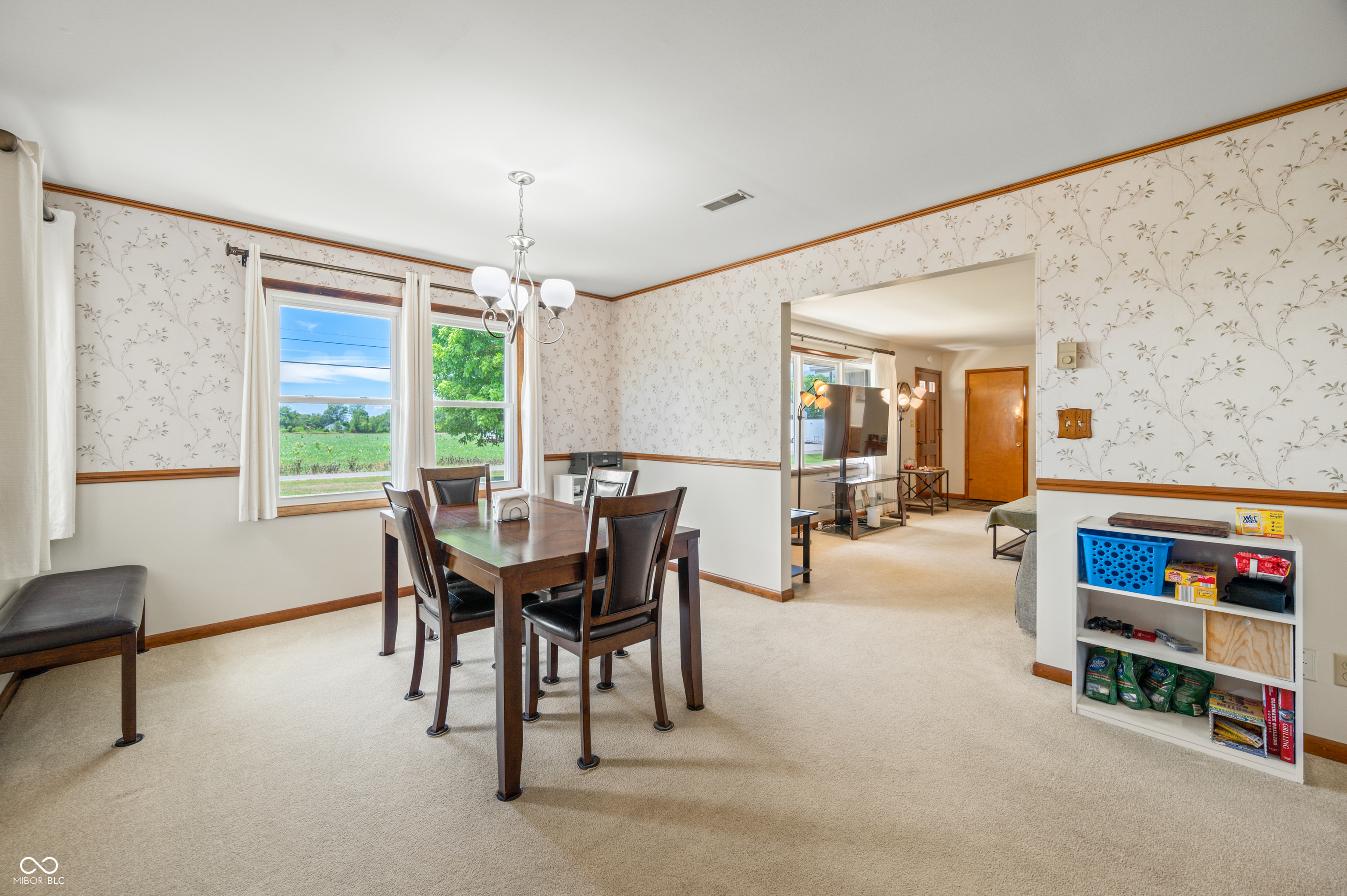 10520 E Railroad Street