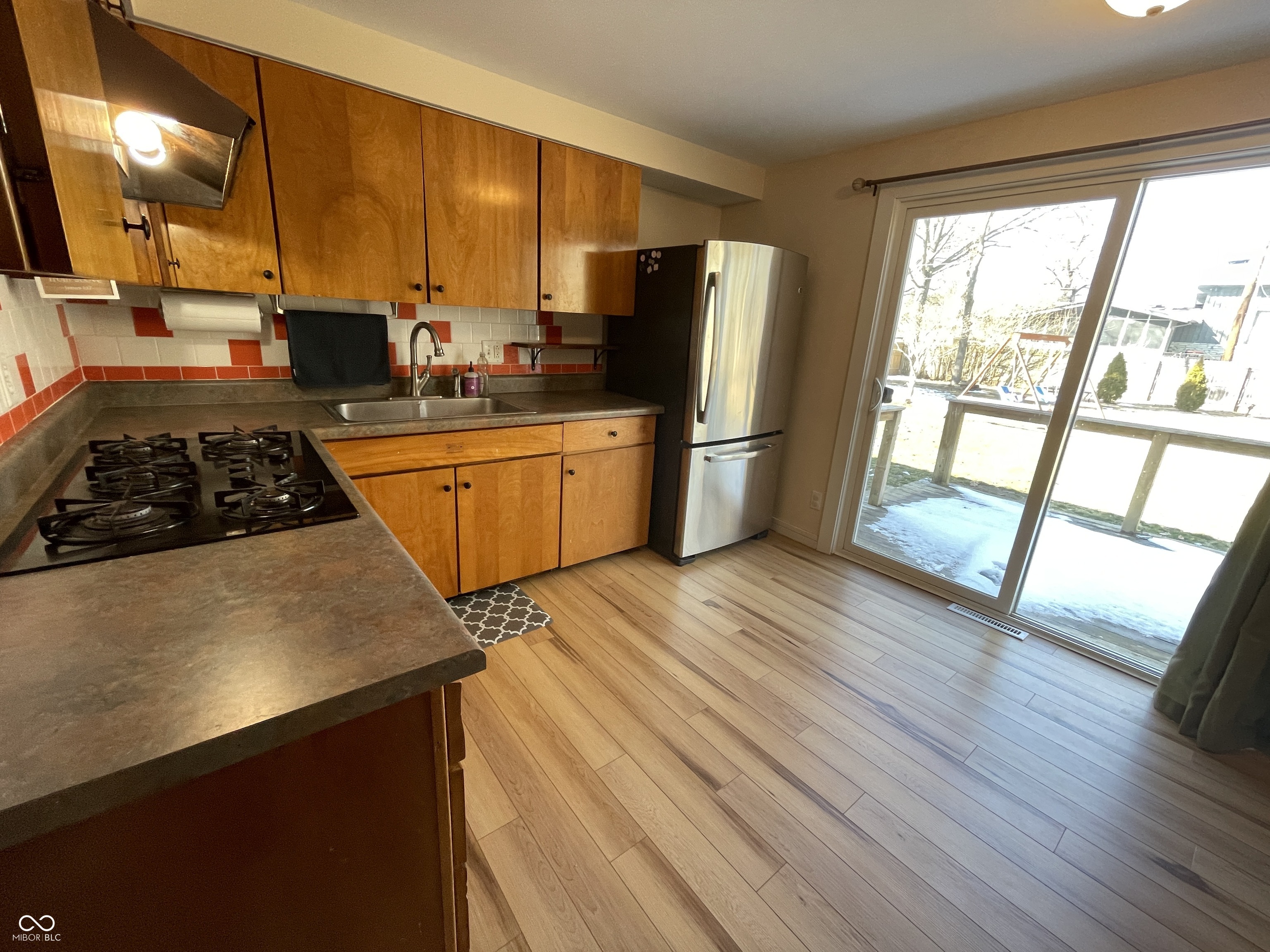 4126 Roselawn Avenue