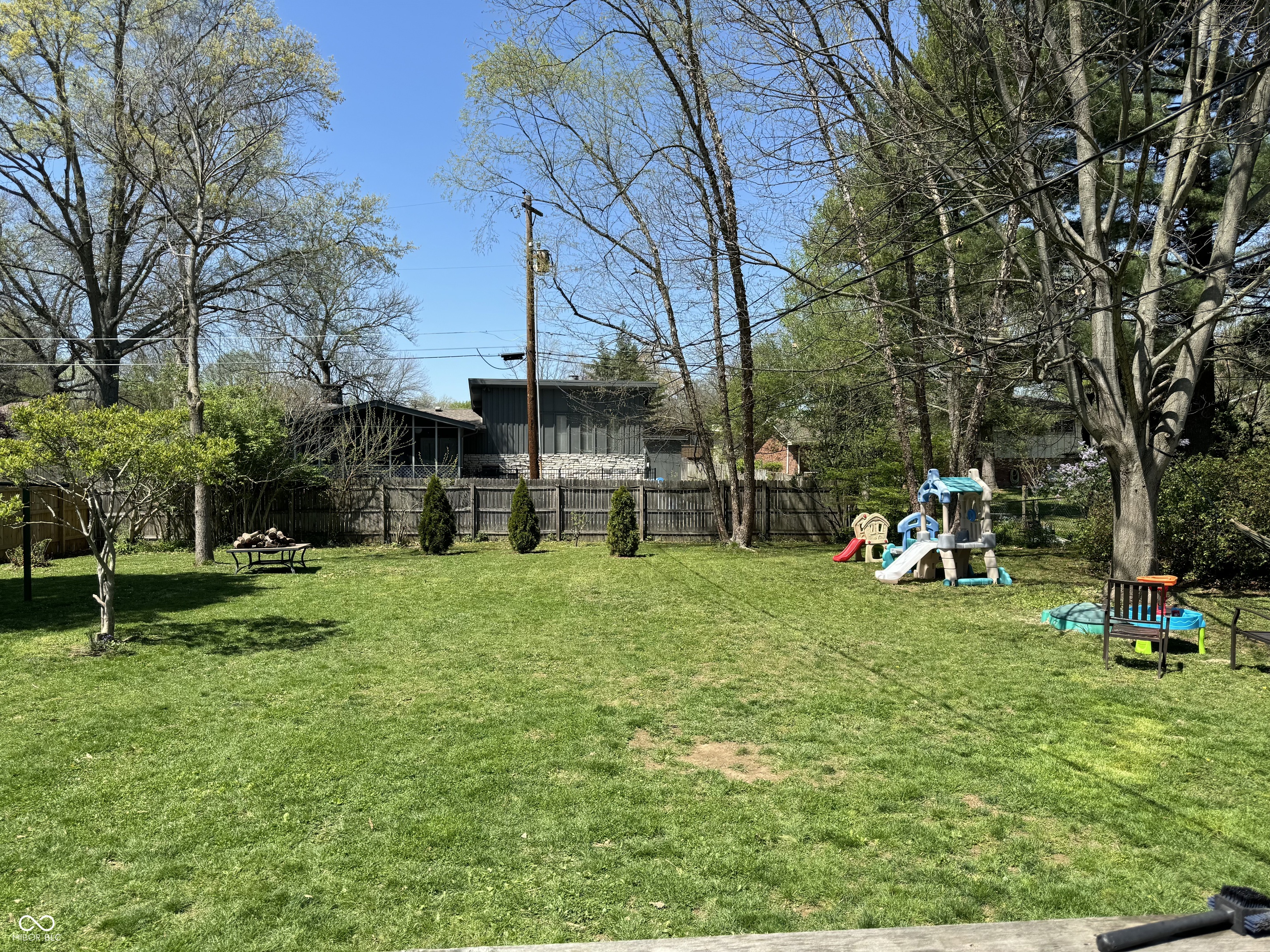 4126 Roselawn Avenue