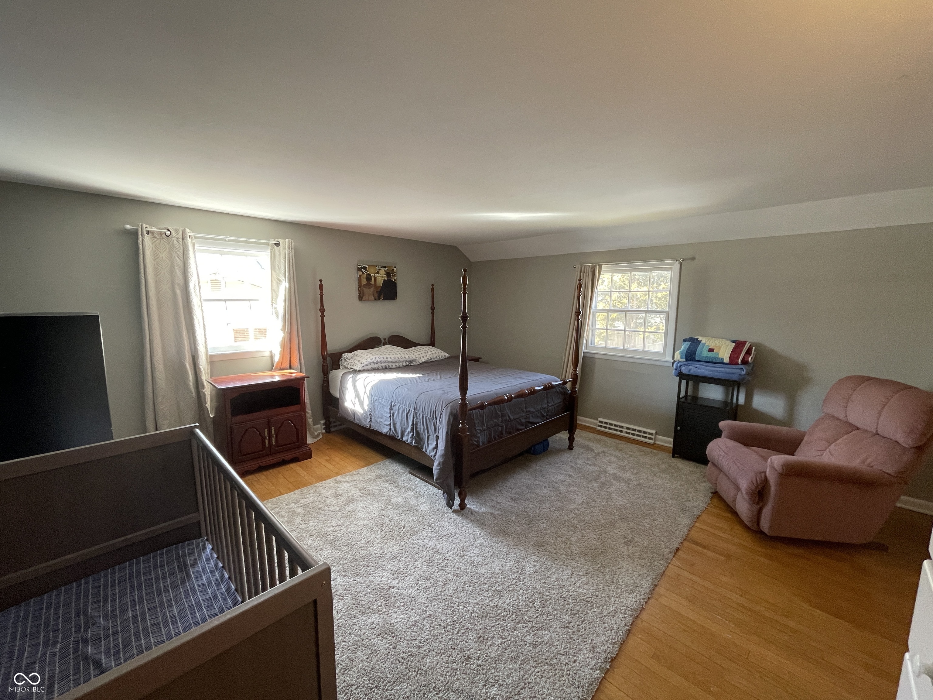 4126 Roselawn Avenue