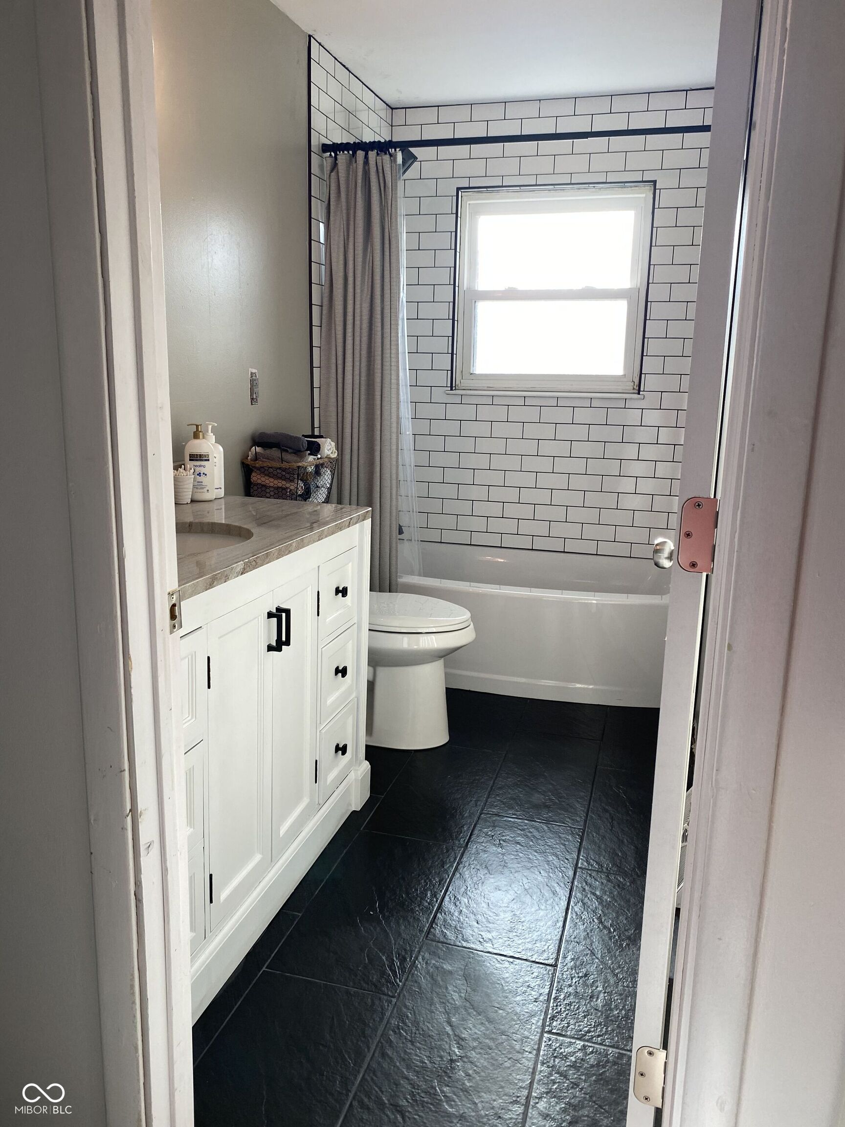 3410 Carolina Street