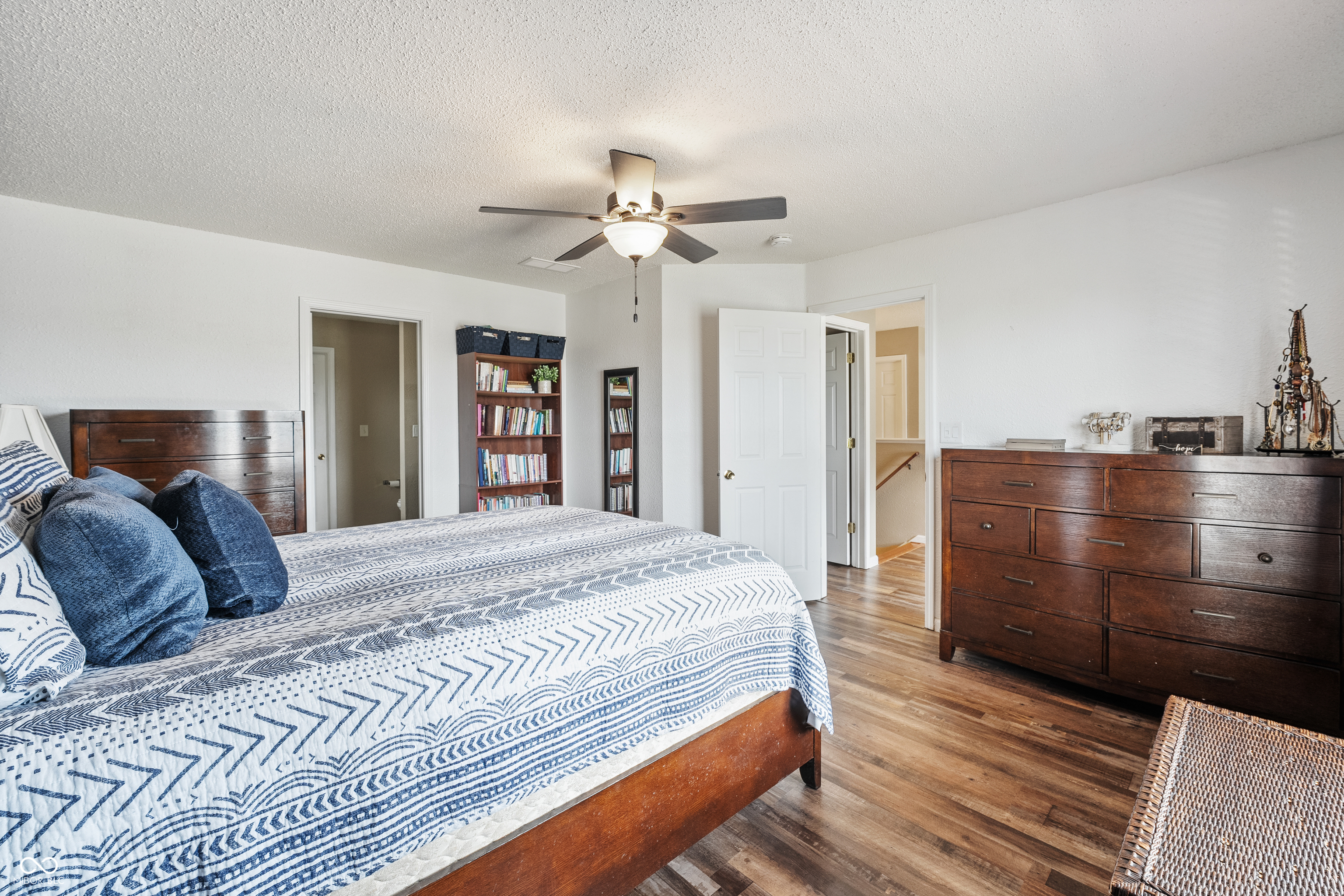 2250 Lakecrest Drive