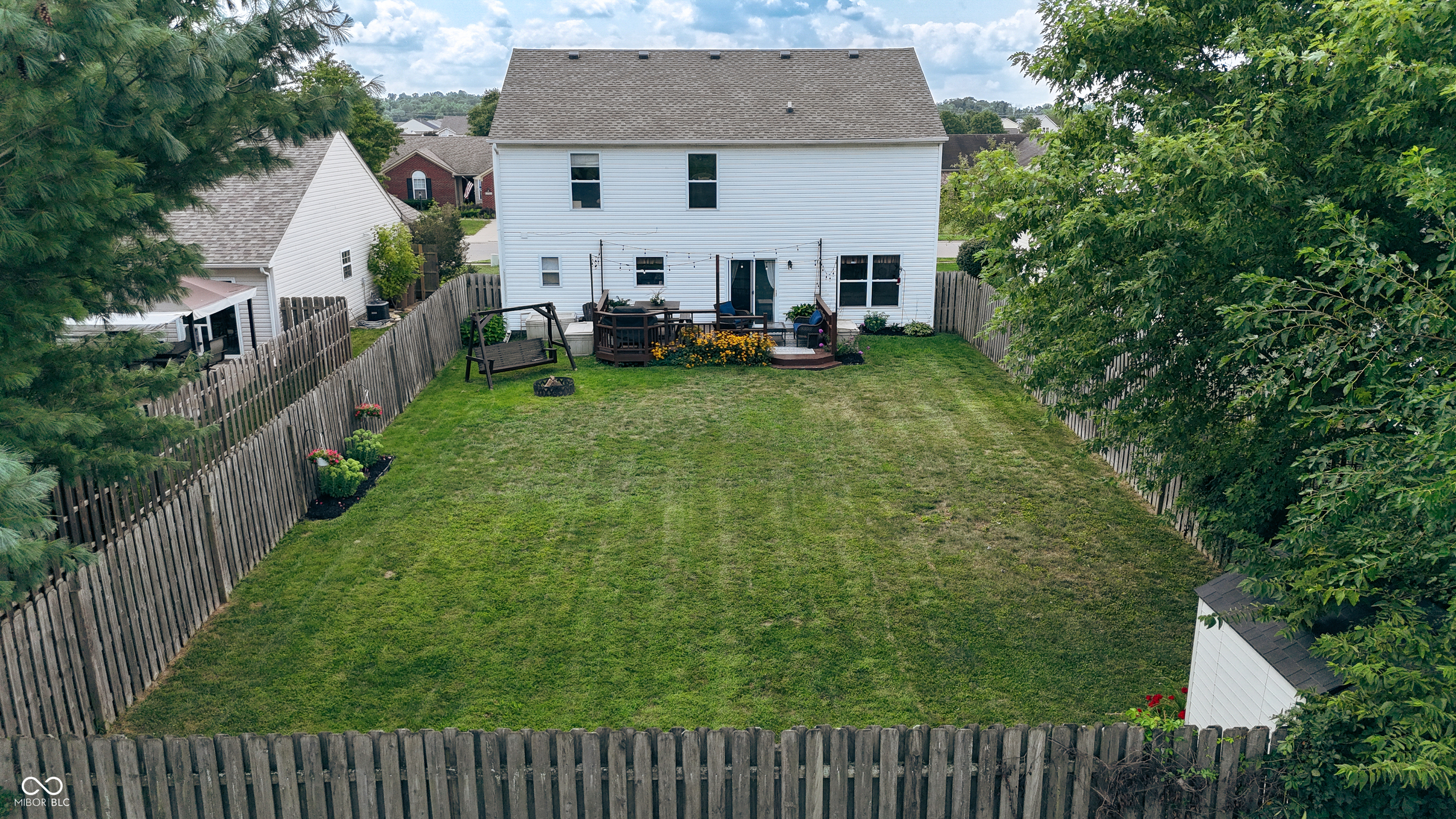 2250 Lakecrest Drive