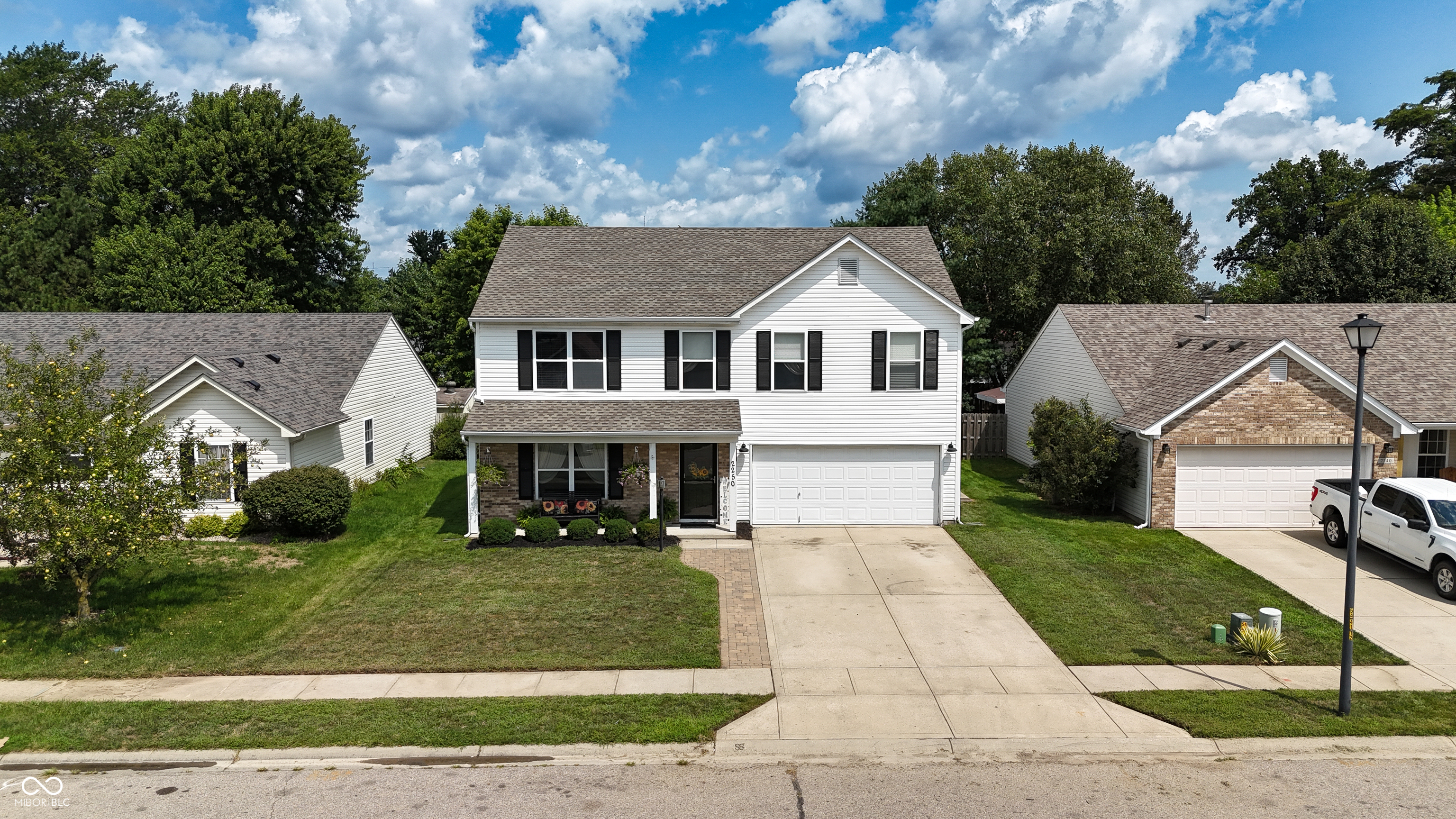 2250 Lakecrest Drive