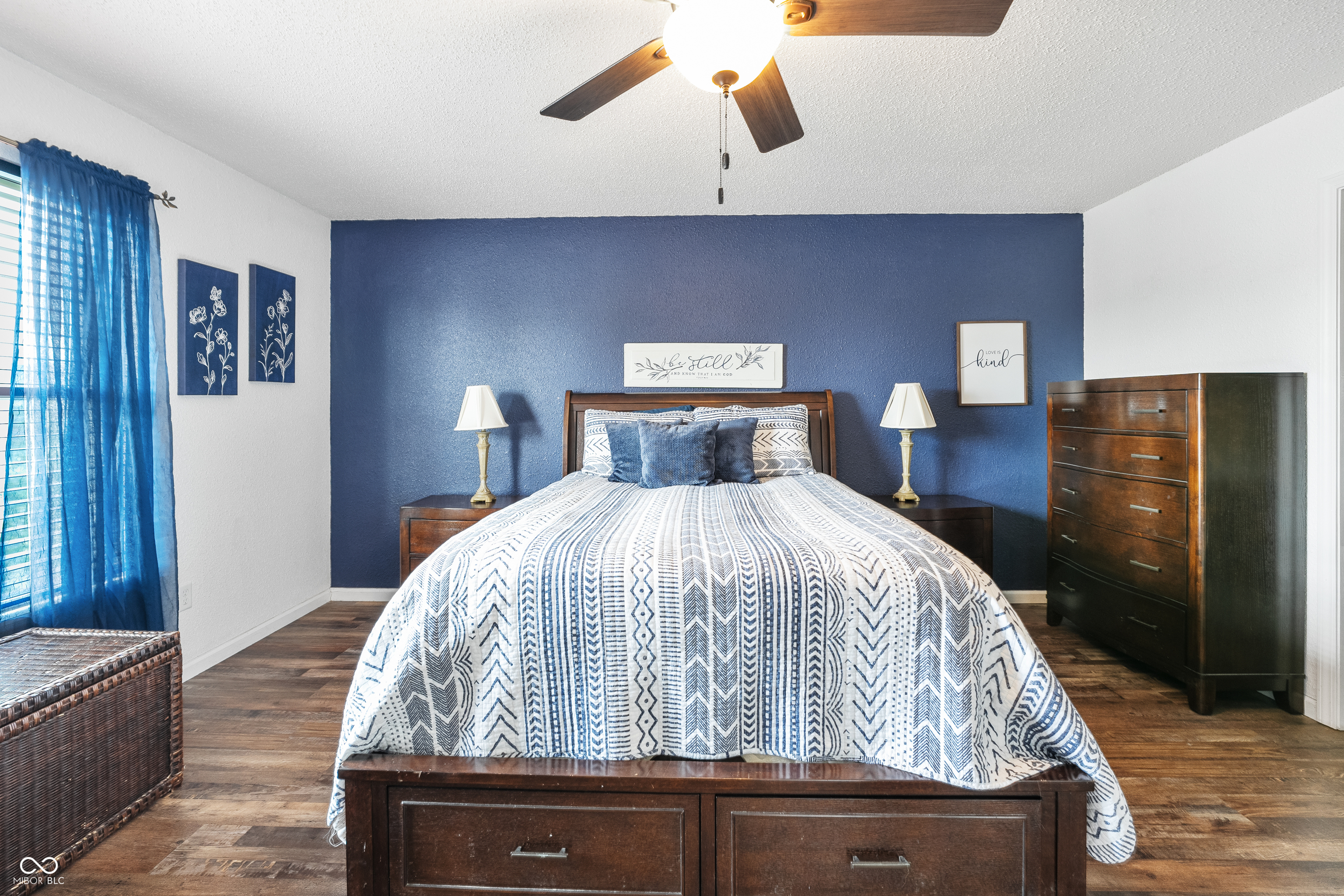 2250 Lakecrest Drive