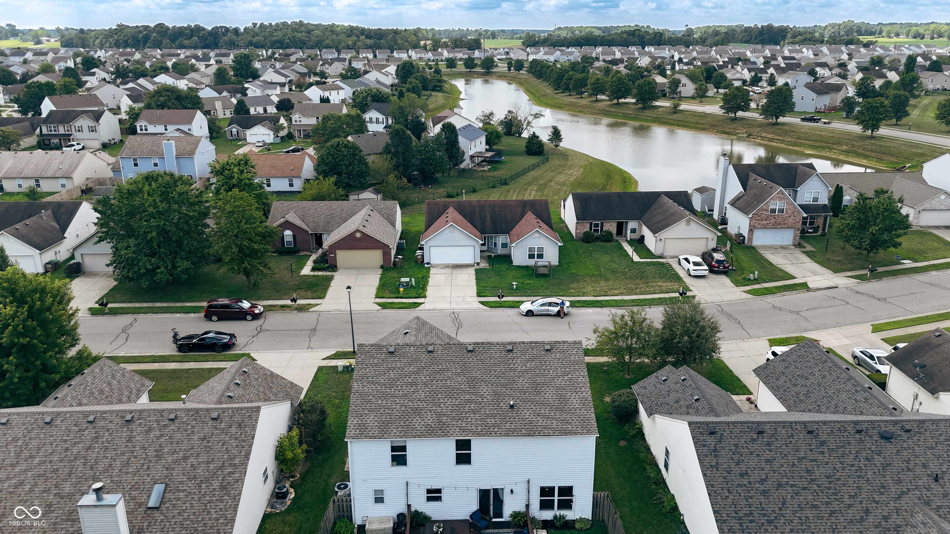 2250 Lakecrest Drive