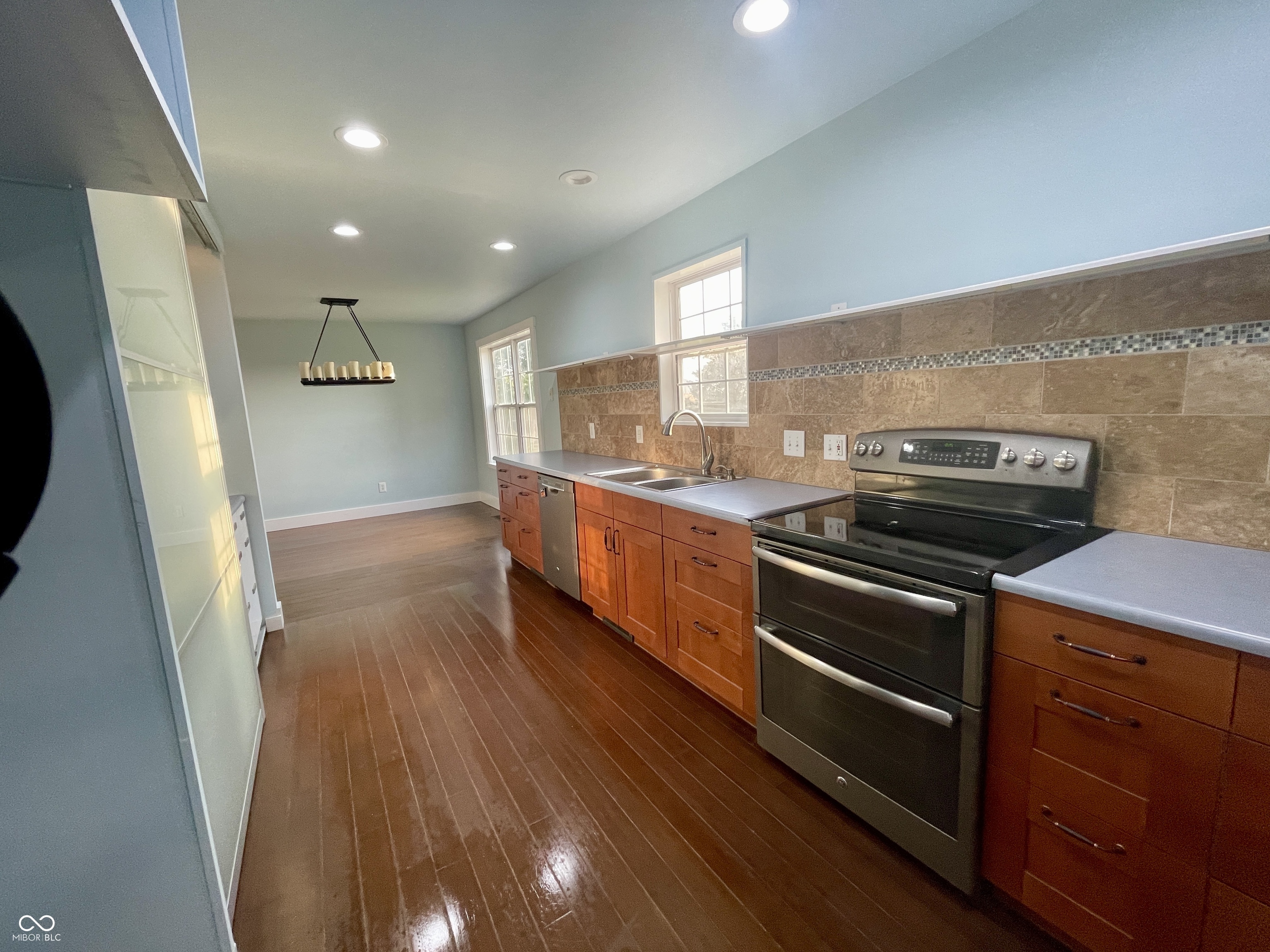 2999 Prairie Stream Way