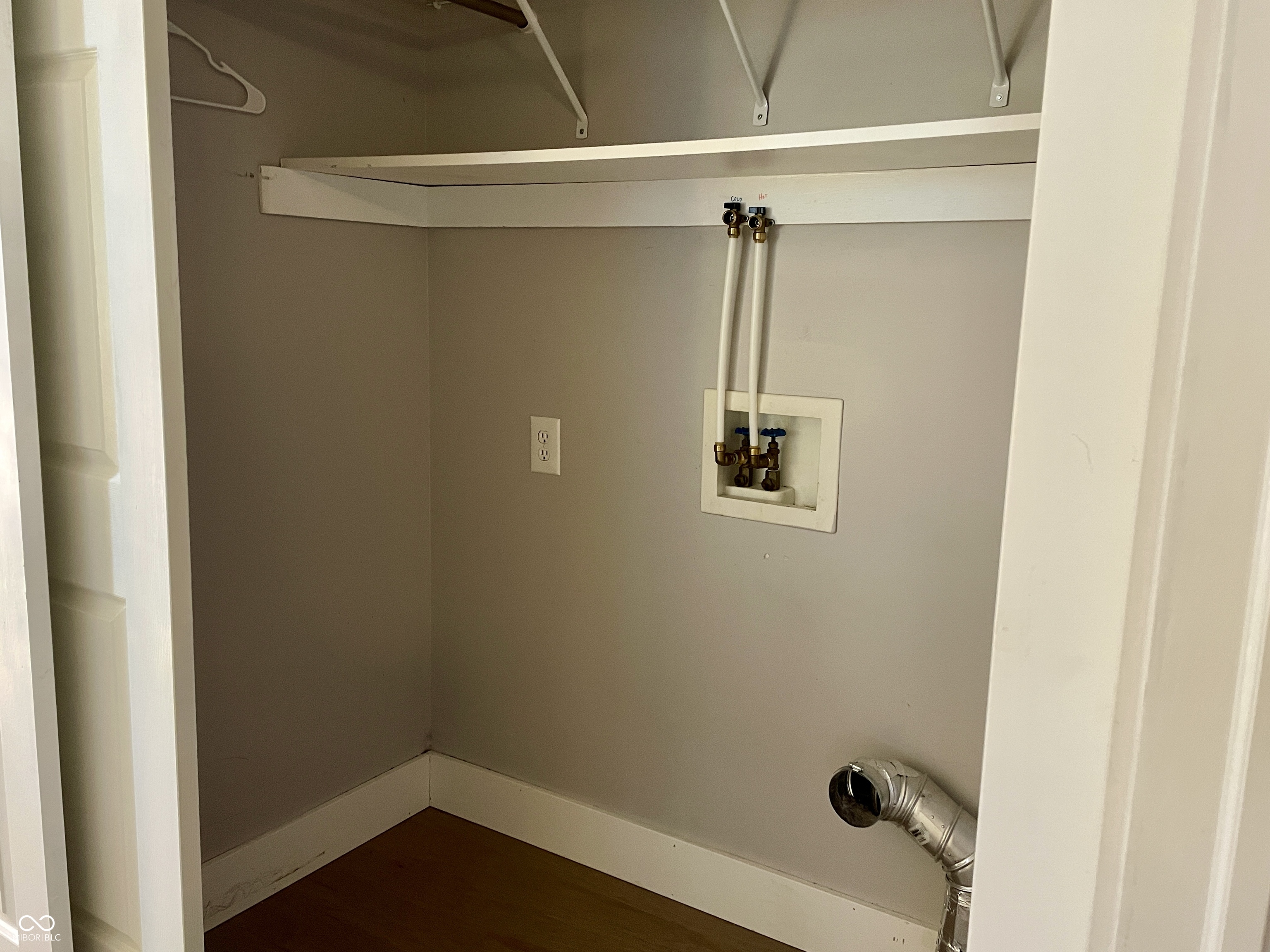 2999 Prairie Stream Way