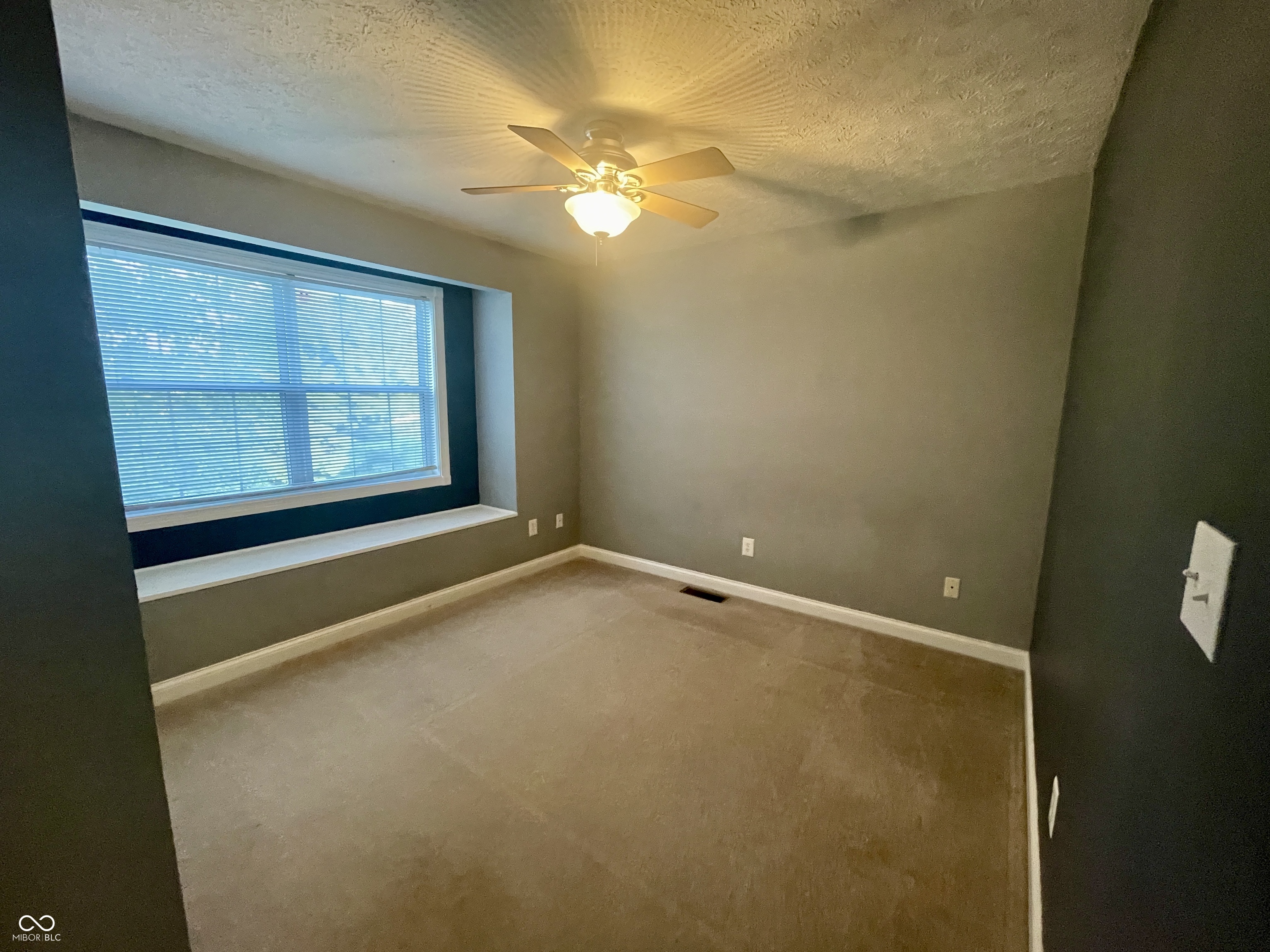 2999 Prairie Stream Way