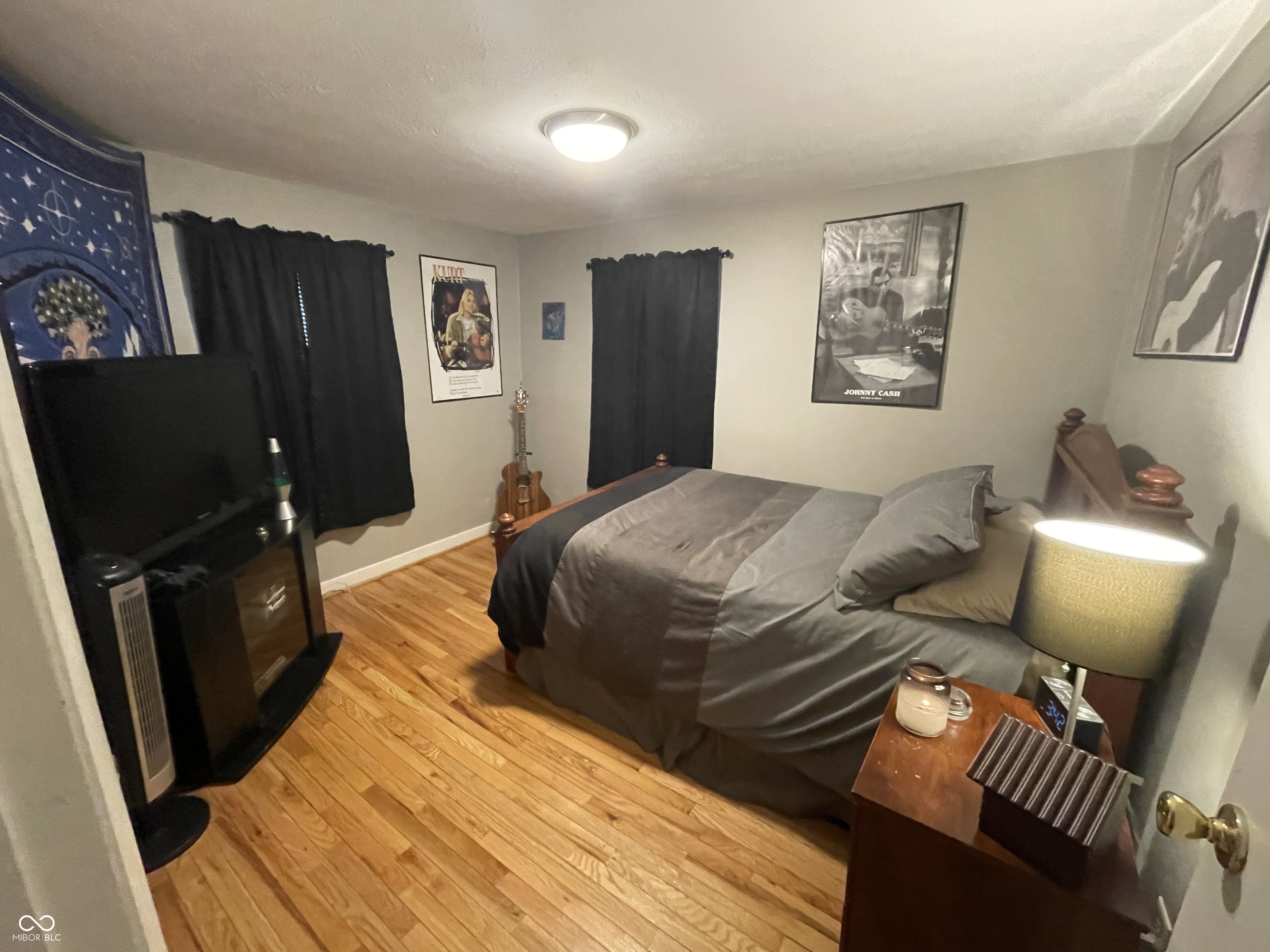 318 N Gladstone Avenue