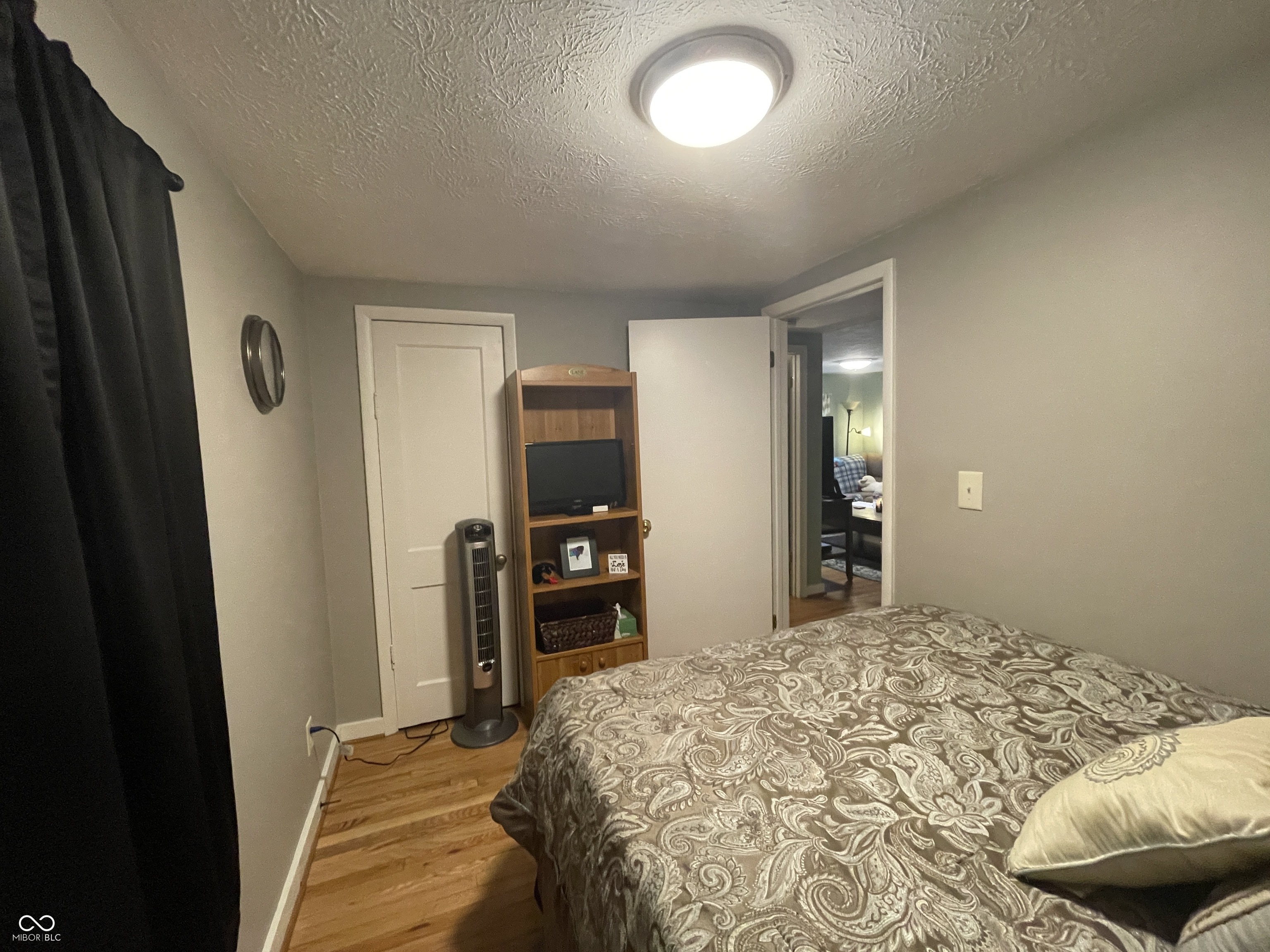 318 N Gladstone Avenue