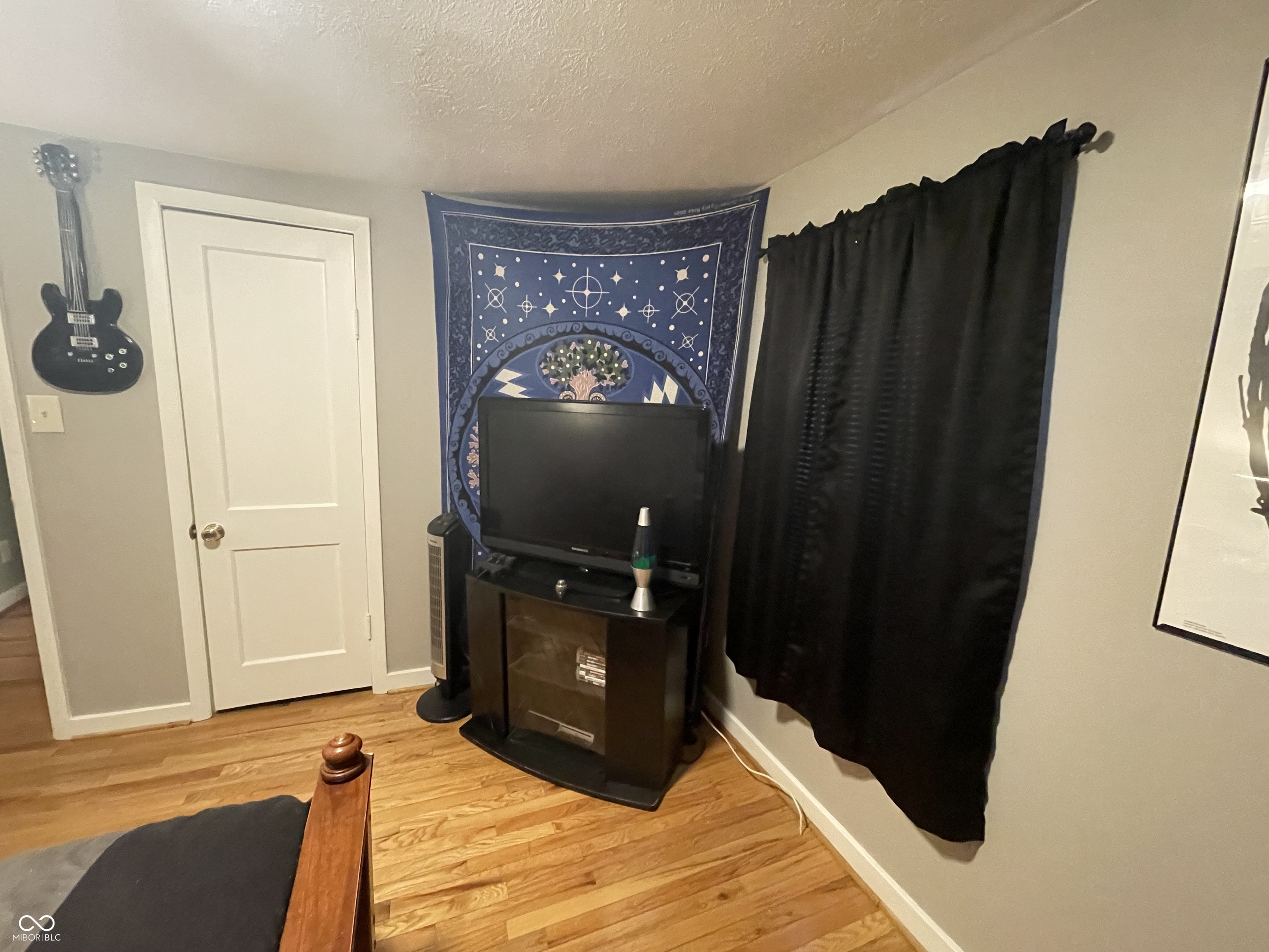 318 N Gladstone Avenue