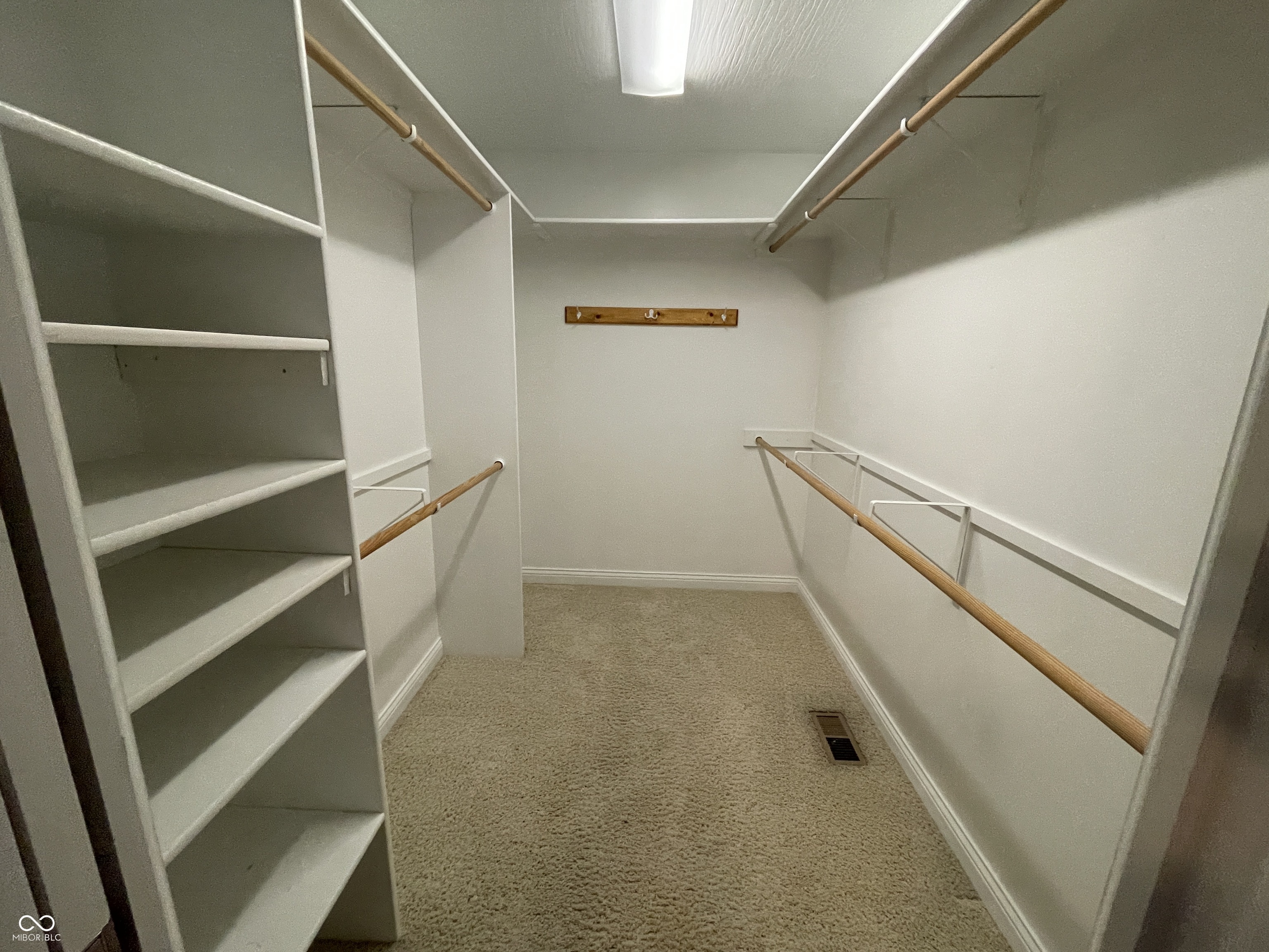 5920 Shellbark Court