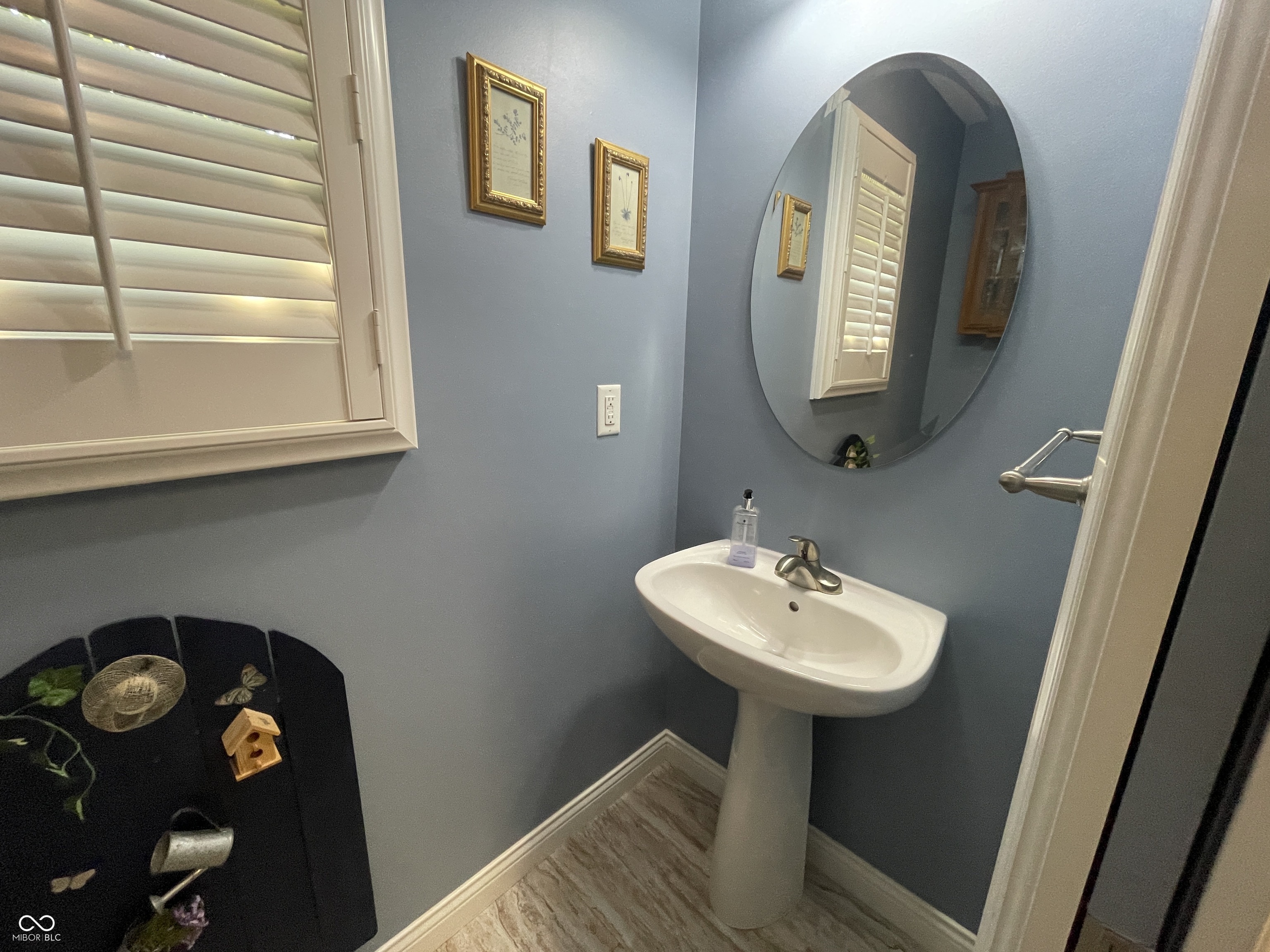 5920 Shellbark Court