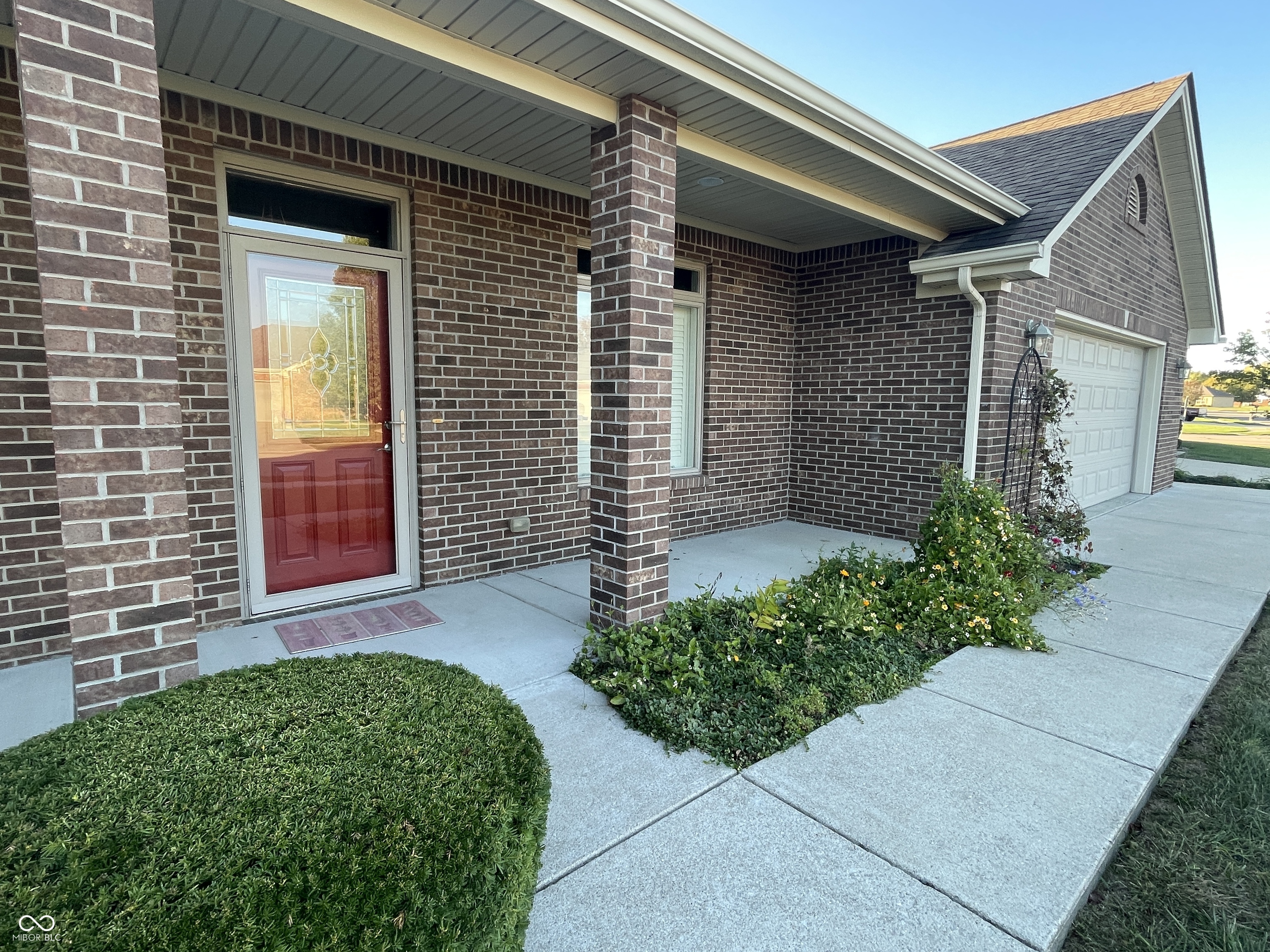 5920 Shellbark Court