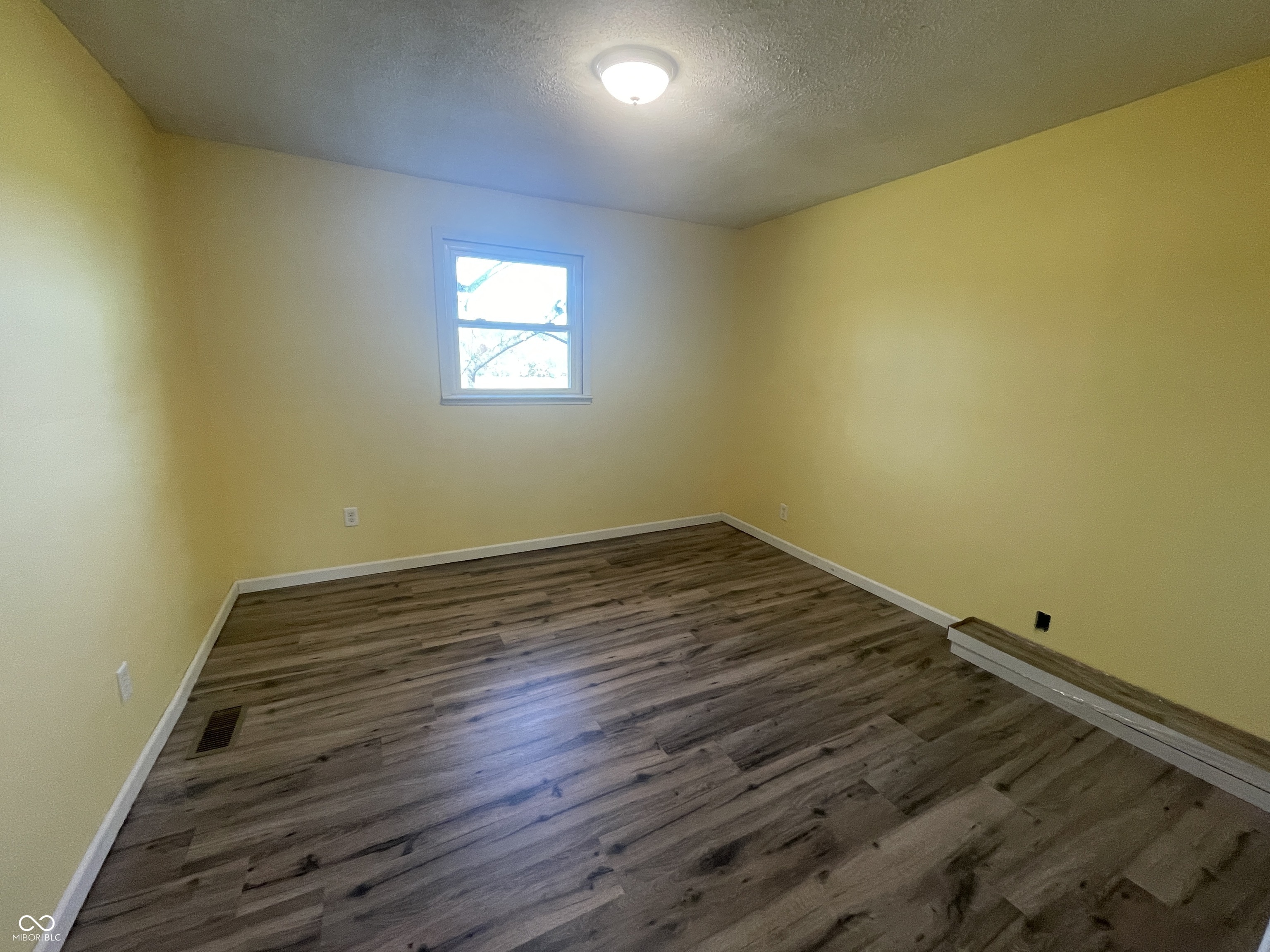 7535 W County Road 275 S