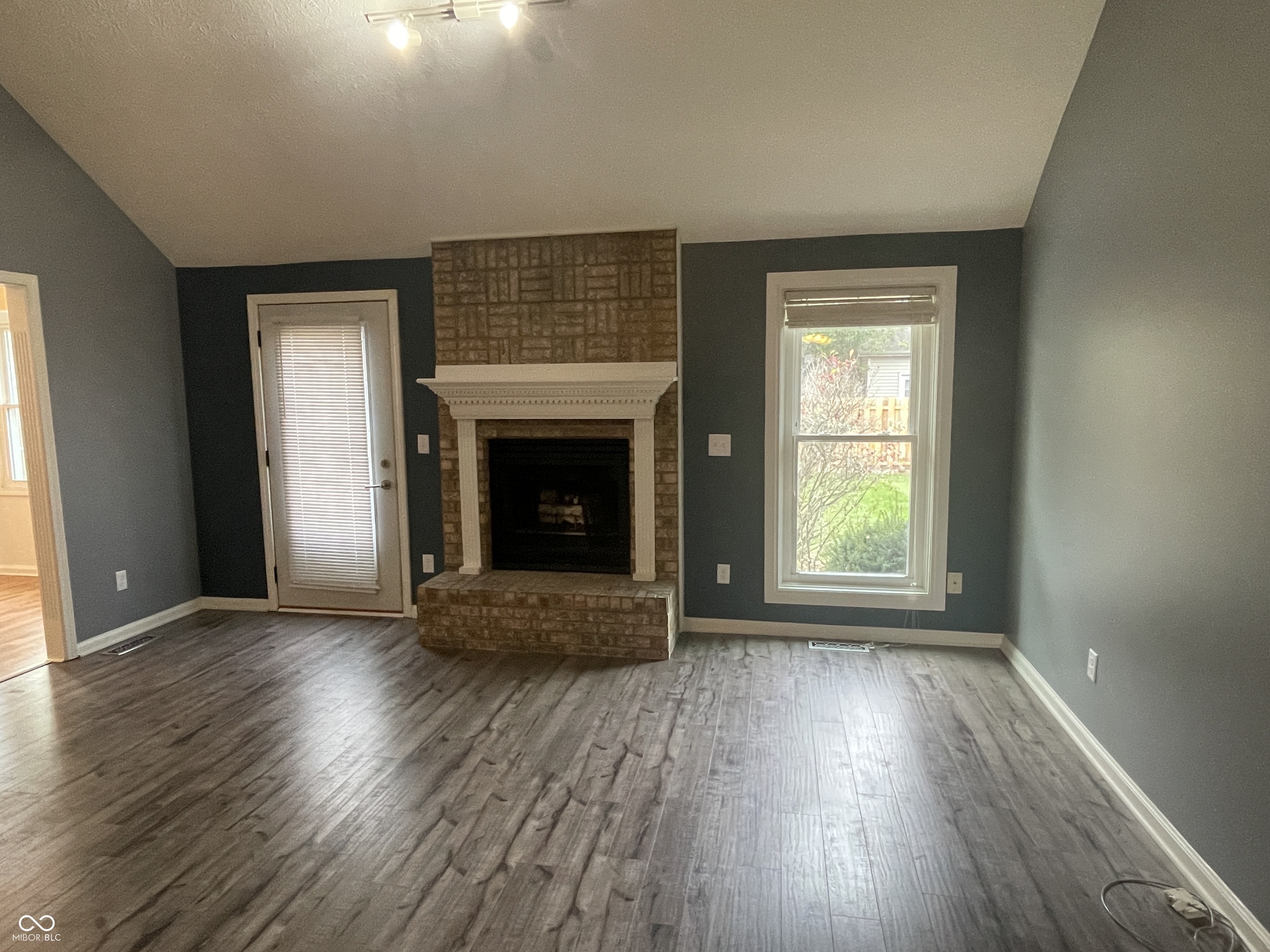 2896 Fox Hollow Court