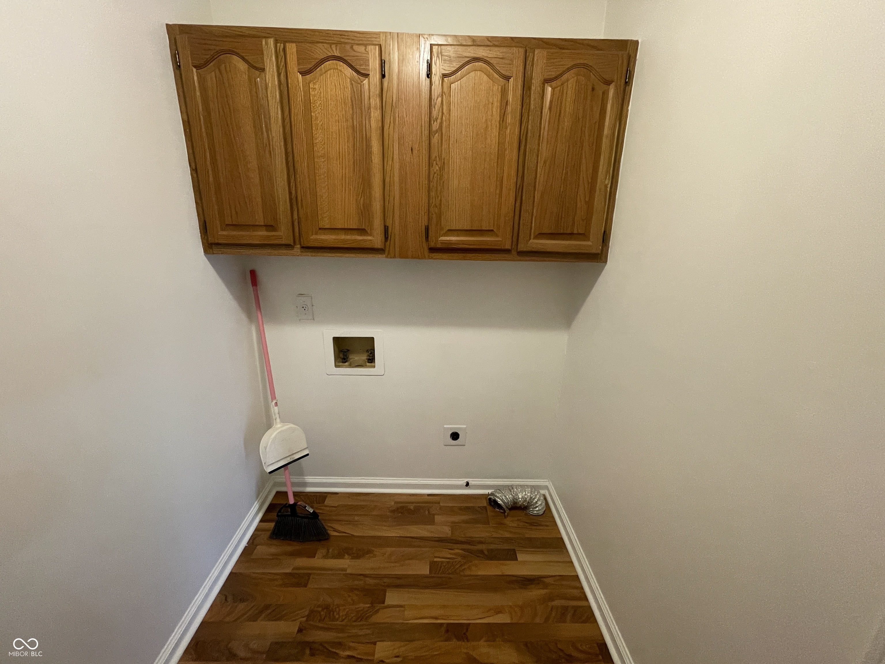 2896 Fox Hollow Court