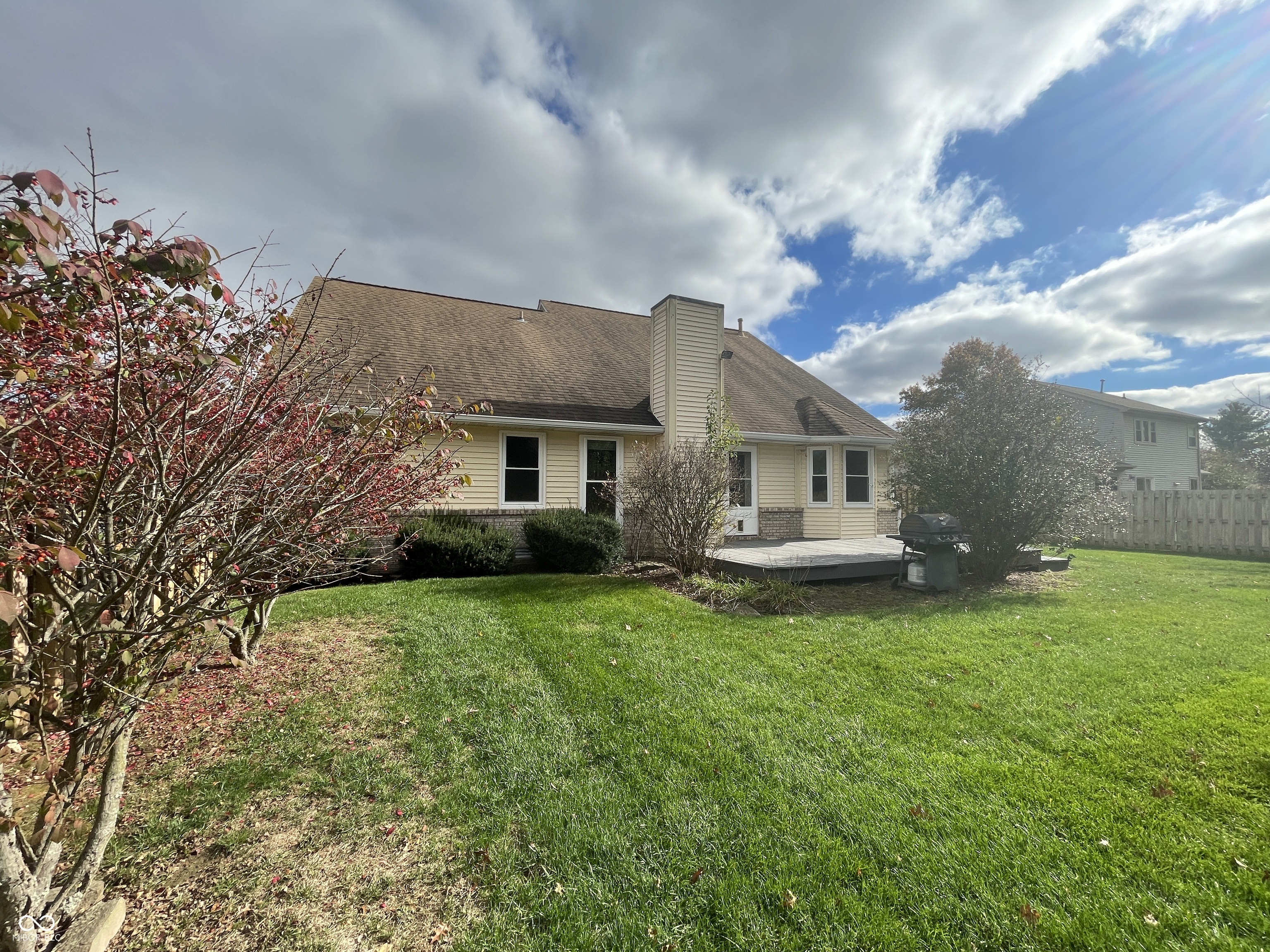 2896 Fox Hollow Court