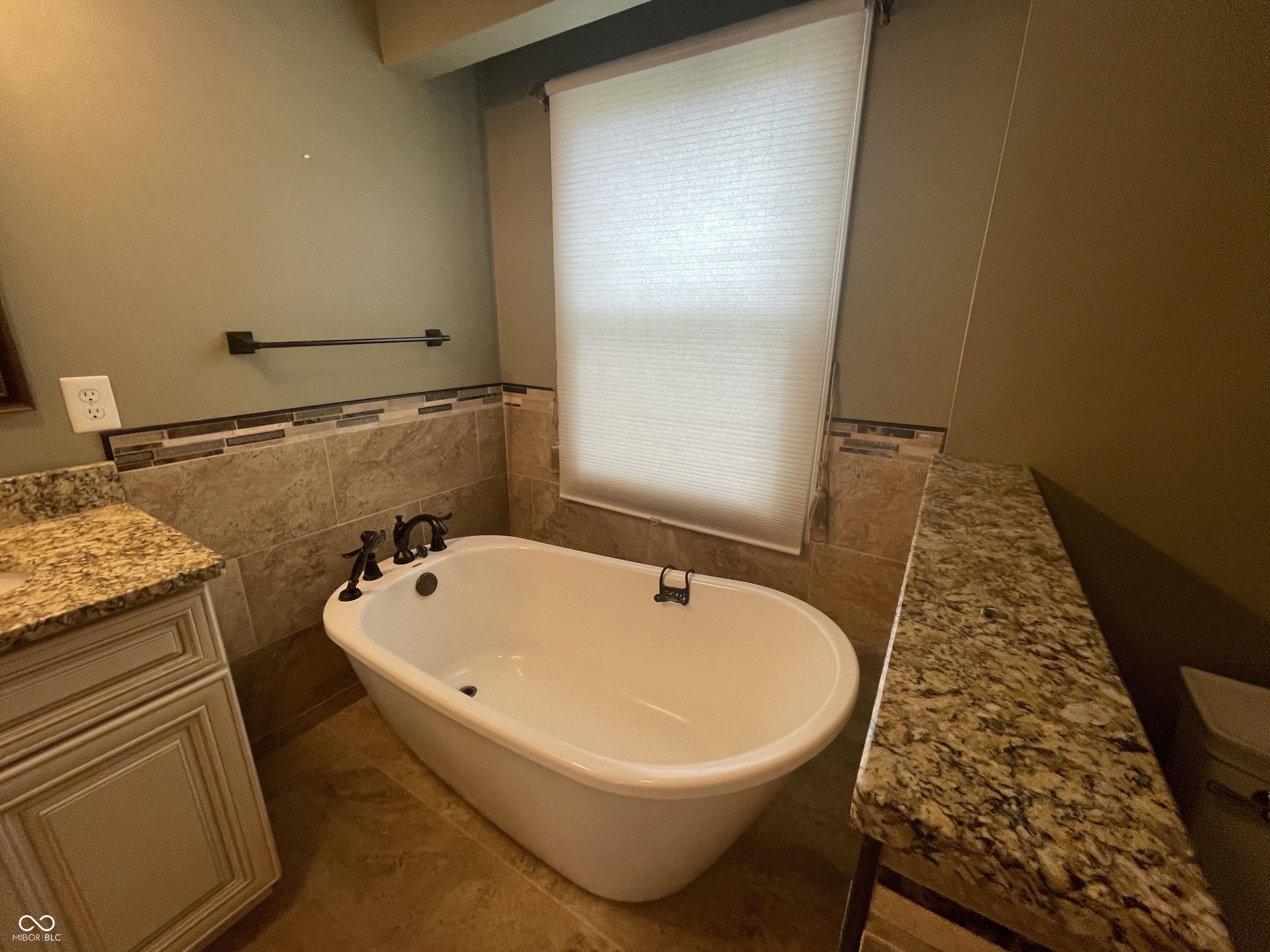 2896 Fox Hollow Court