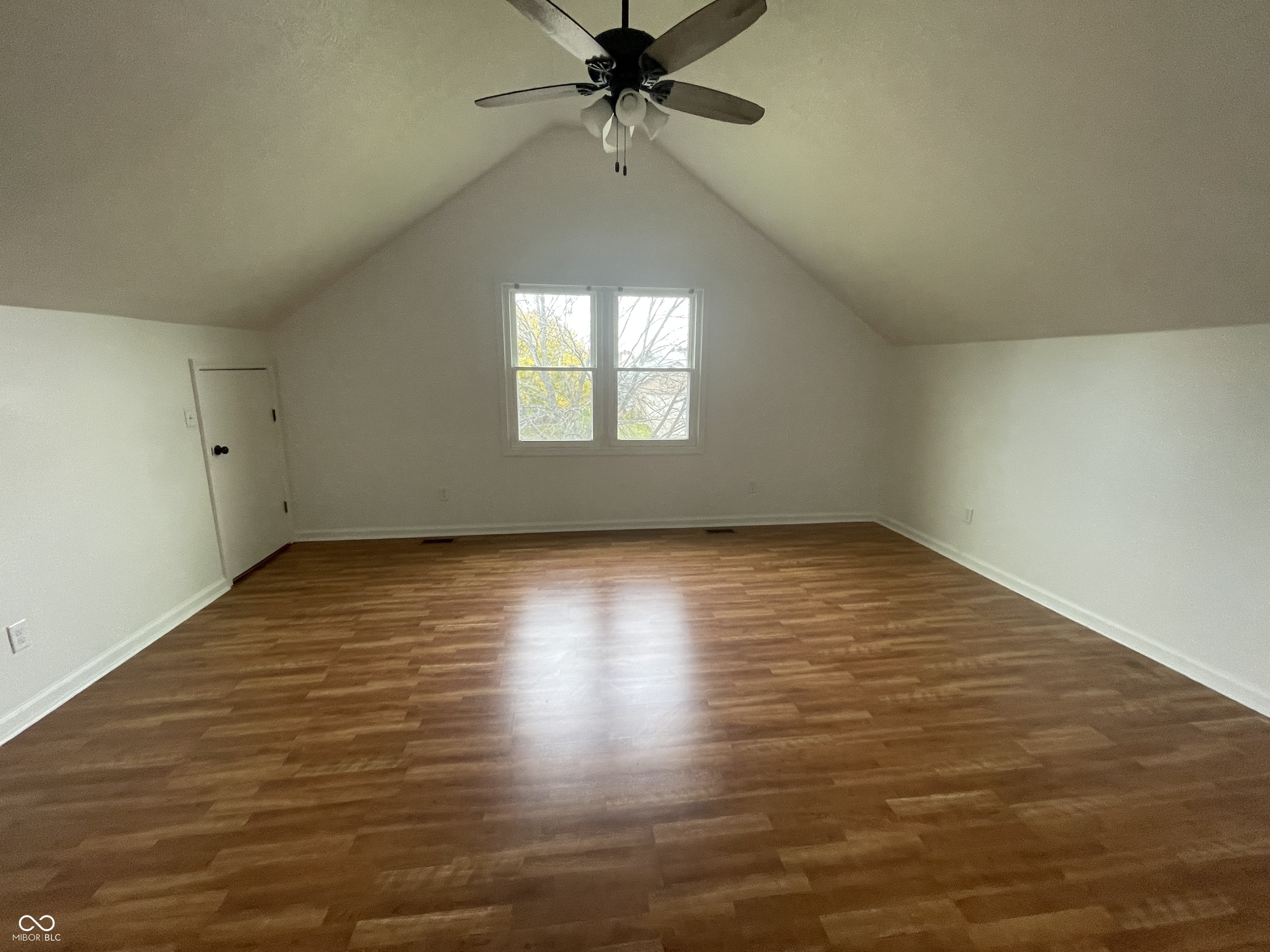 2896 Fox Hollow Court